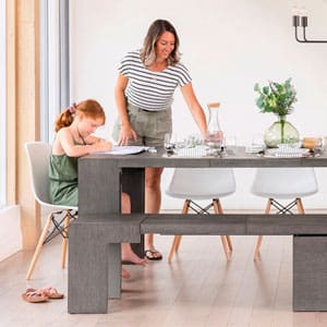 stretch table