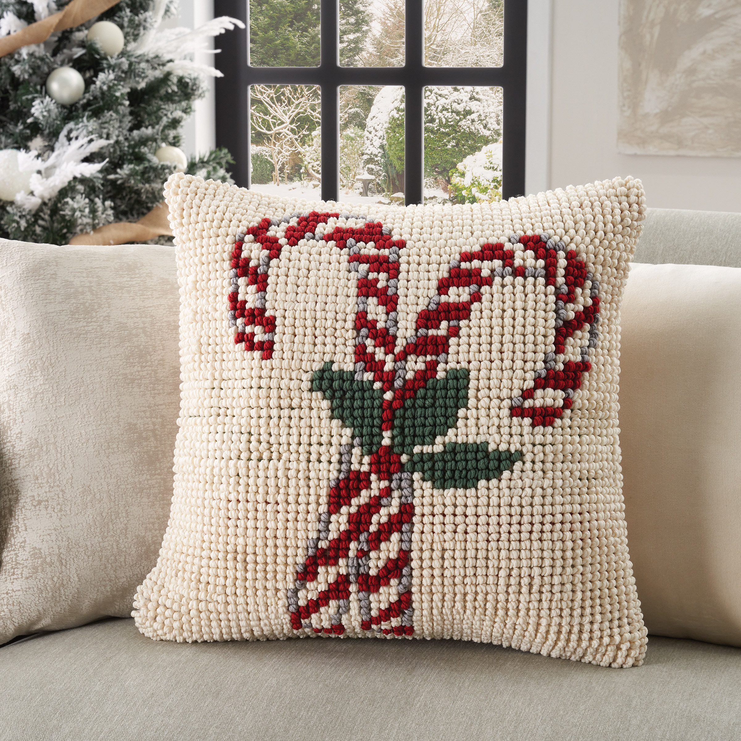 Mina Victory Loop Holiday Pillow  22” x 22"