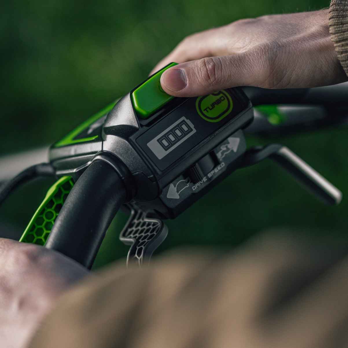 Greenworks 80V 21