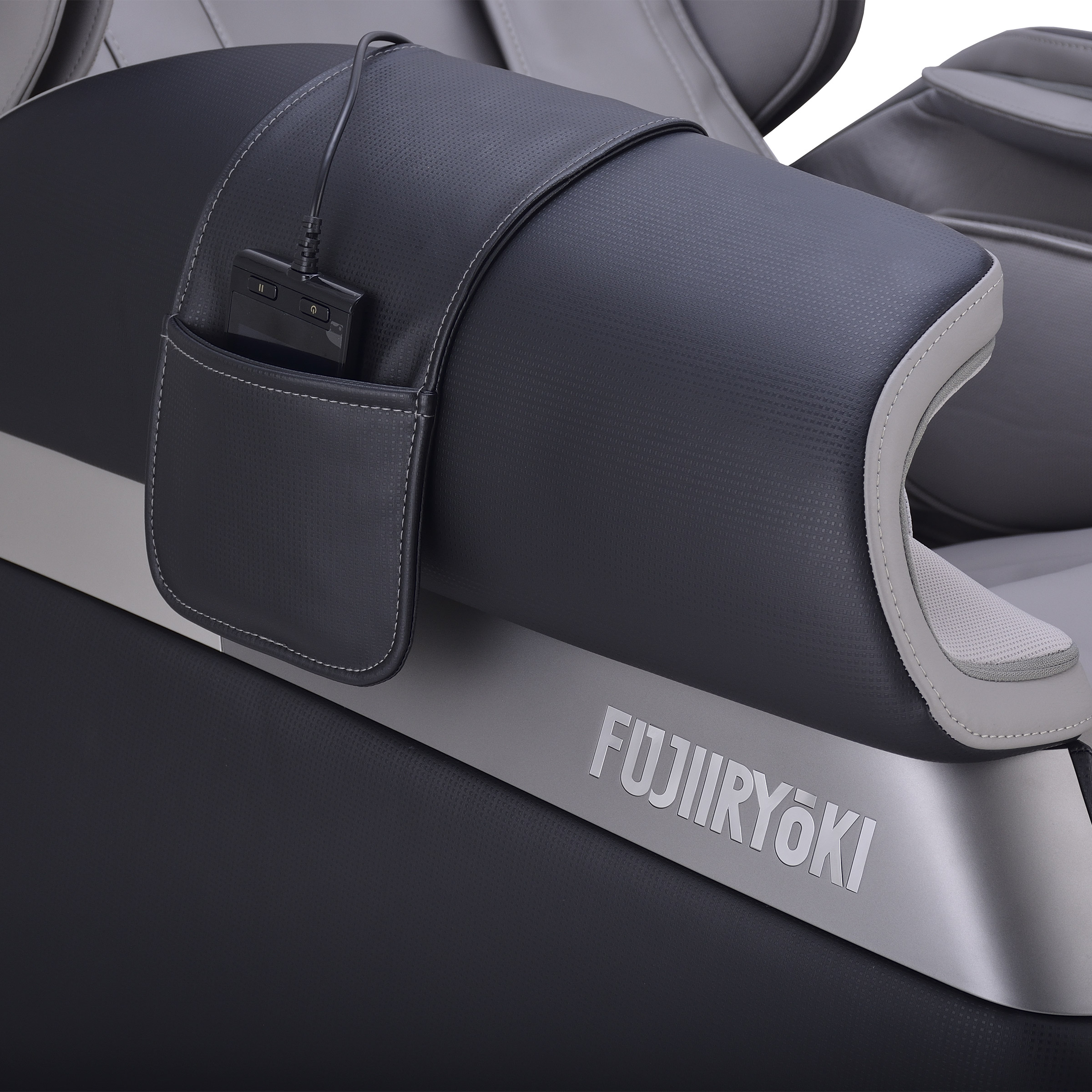 Fujiiryoki Calm Plus 4D SL Track Massage Chair with Touchscreen