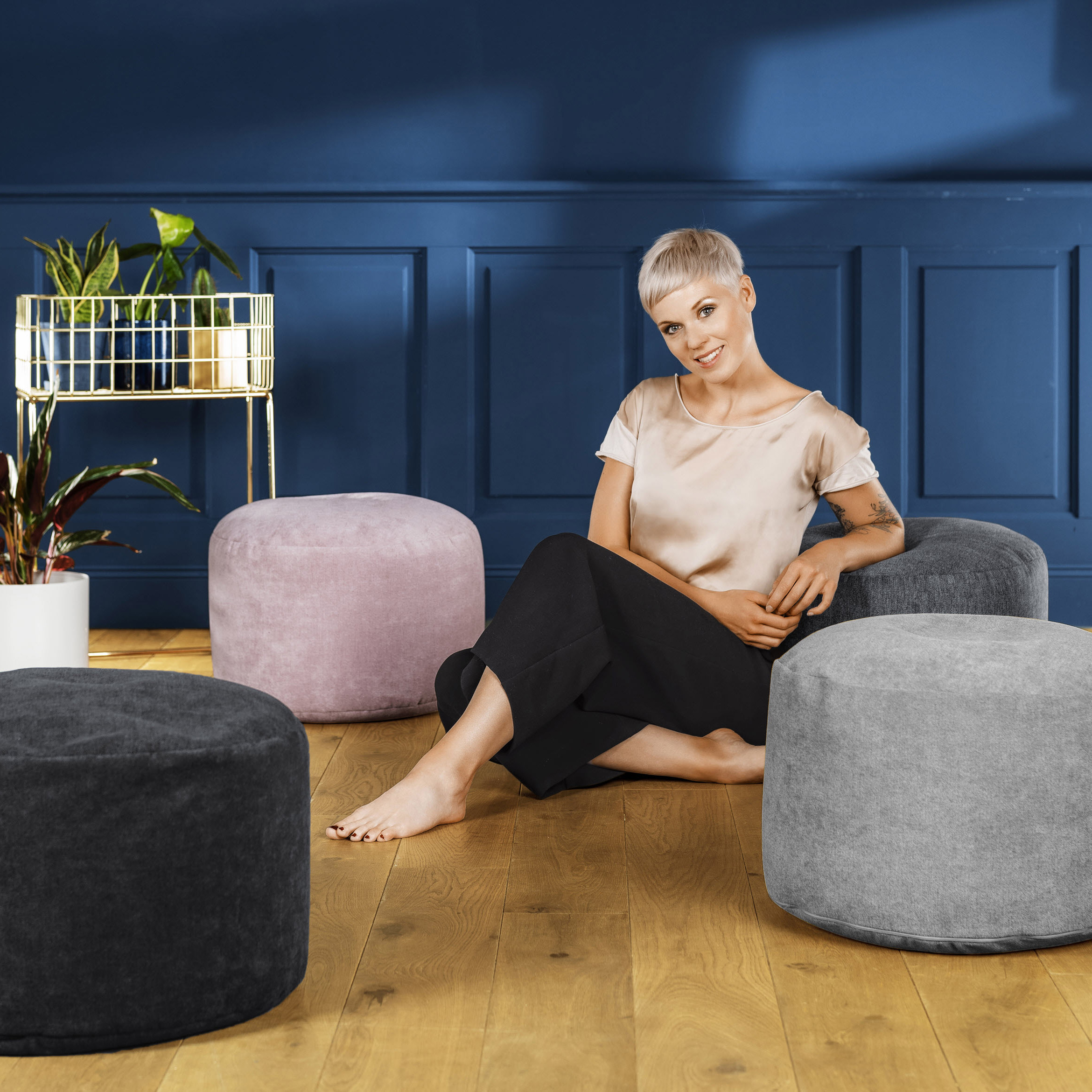 Gouchee Home Dotcom Alfa Pouf | Costco