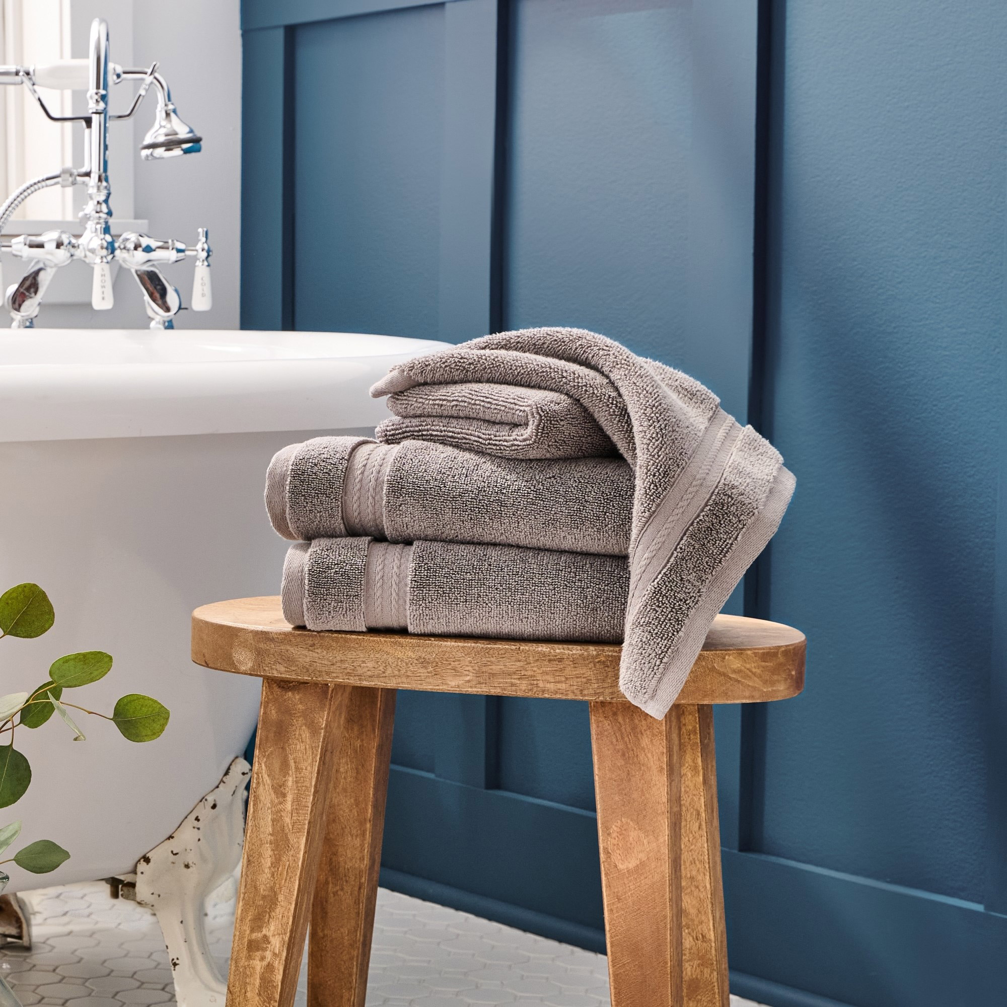 Embraceable Cotton Silk Luxury Towels Sets