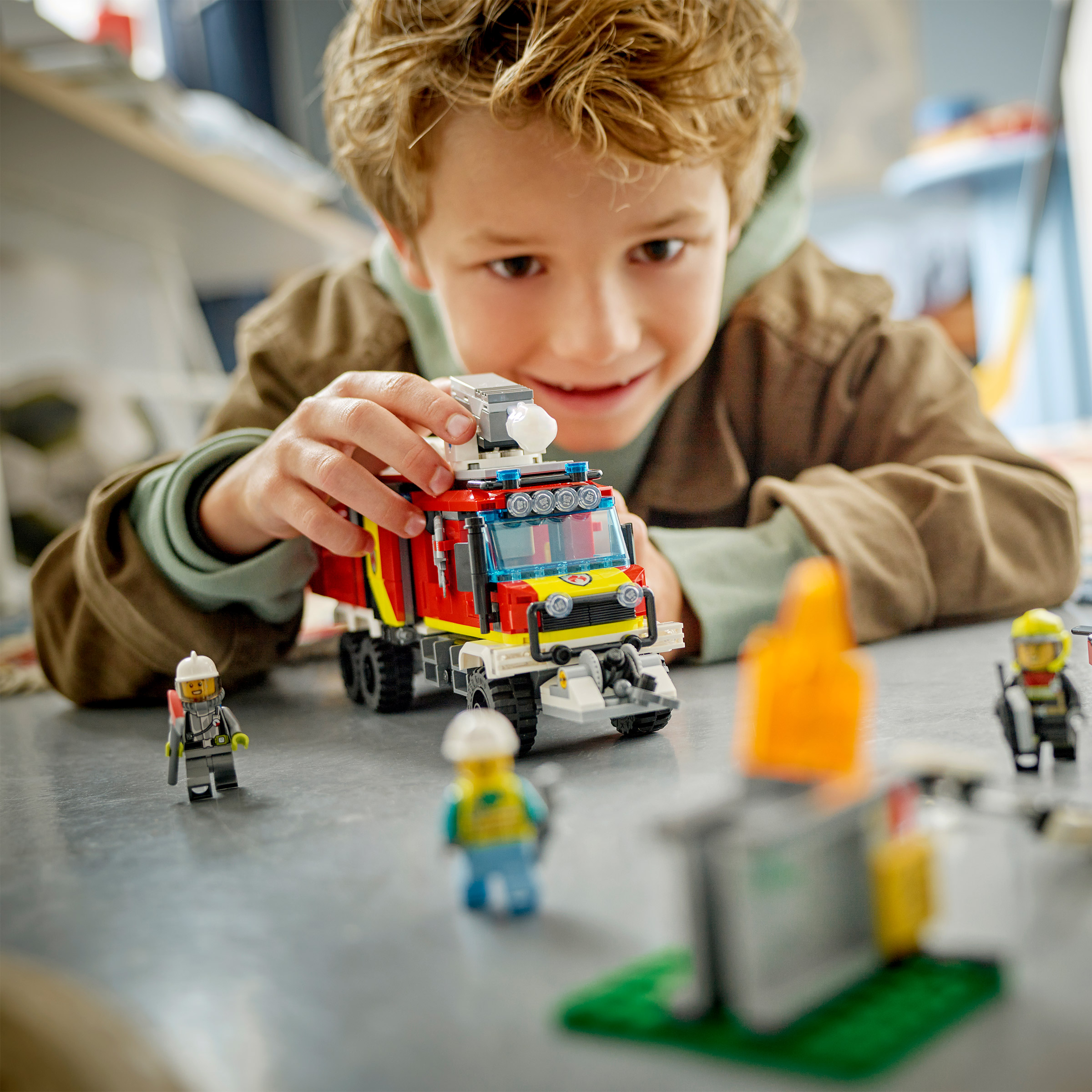 Enlarge Product Preview 4