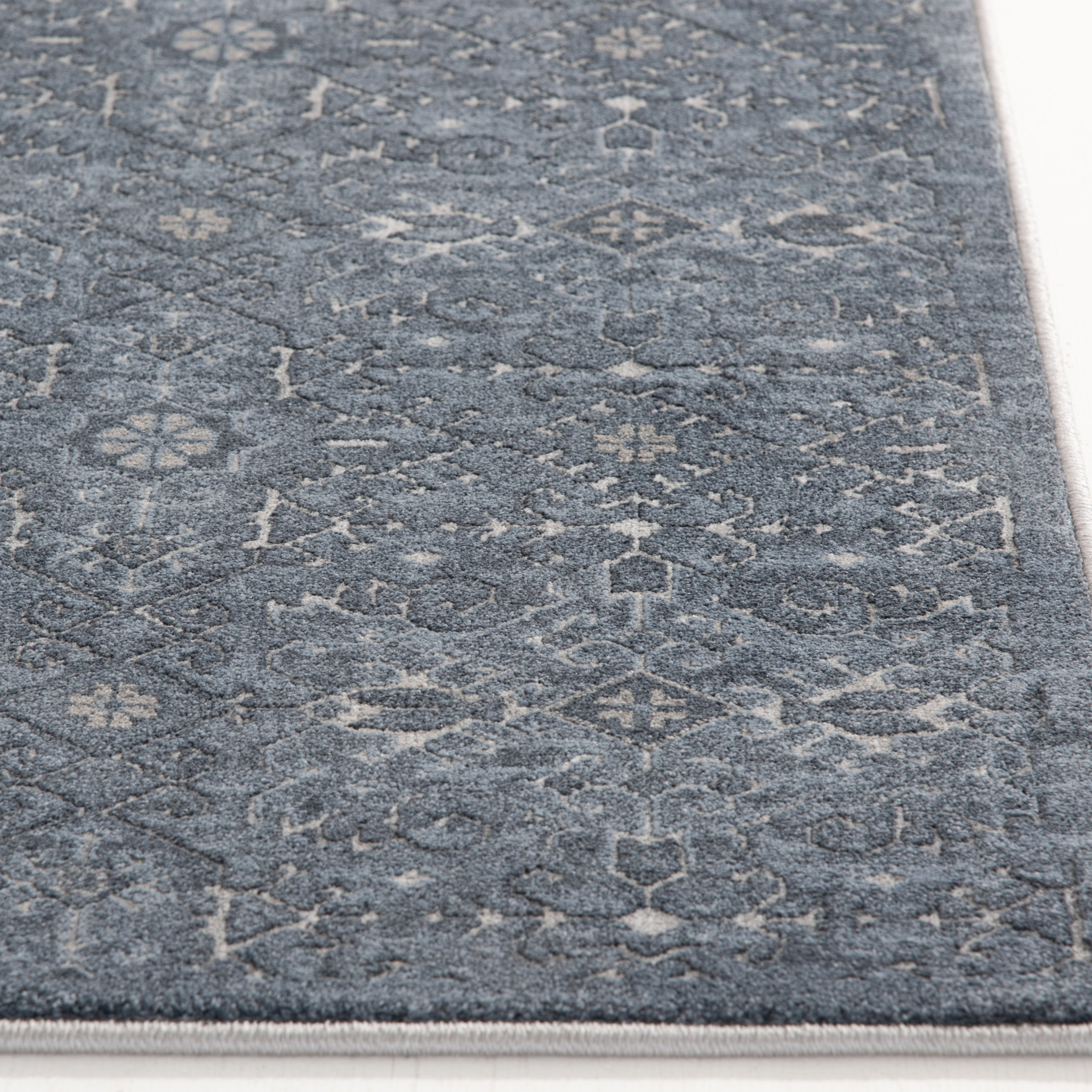 Enlarge Product Preview 3