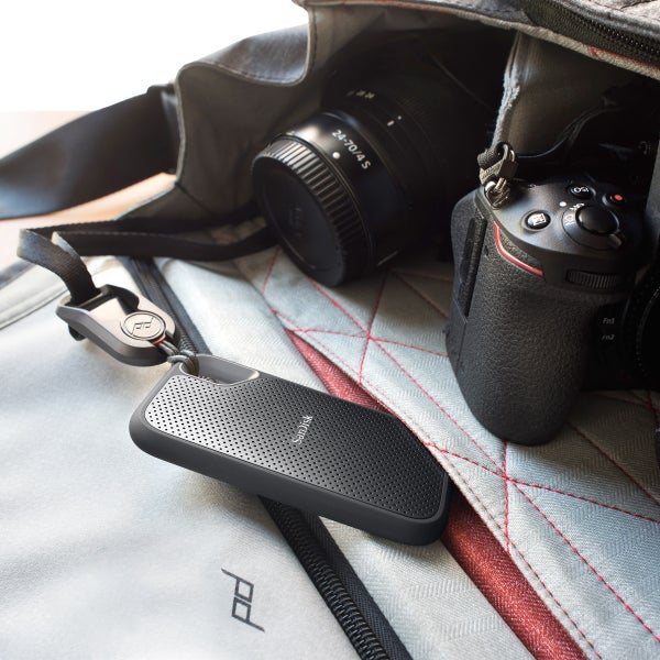 SanDisk Extreme Go Portable SSD, 2TB | Costco SanDisk Extreme Go Portable SSD, 2TB | Costco