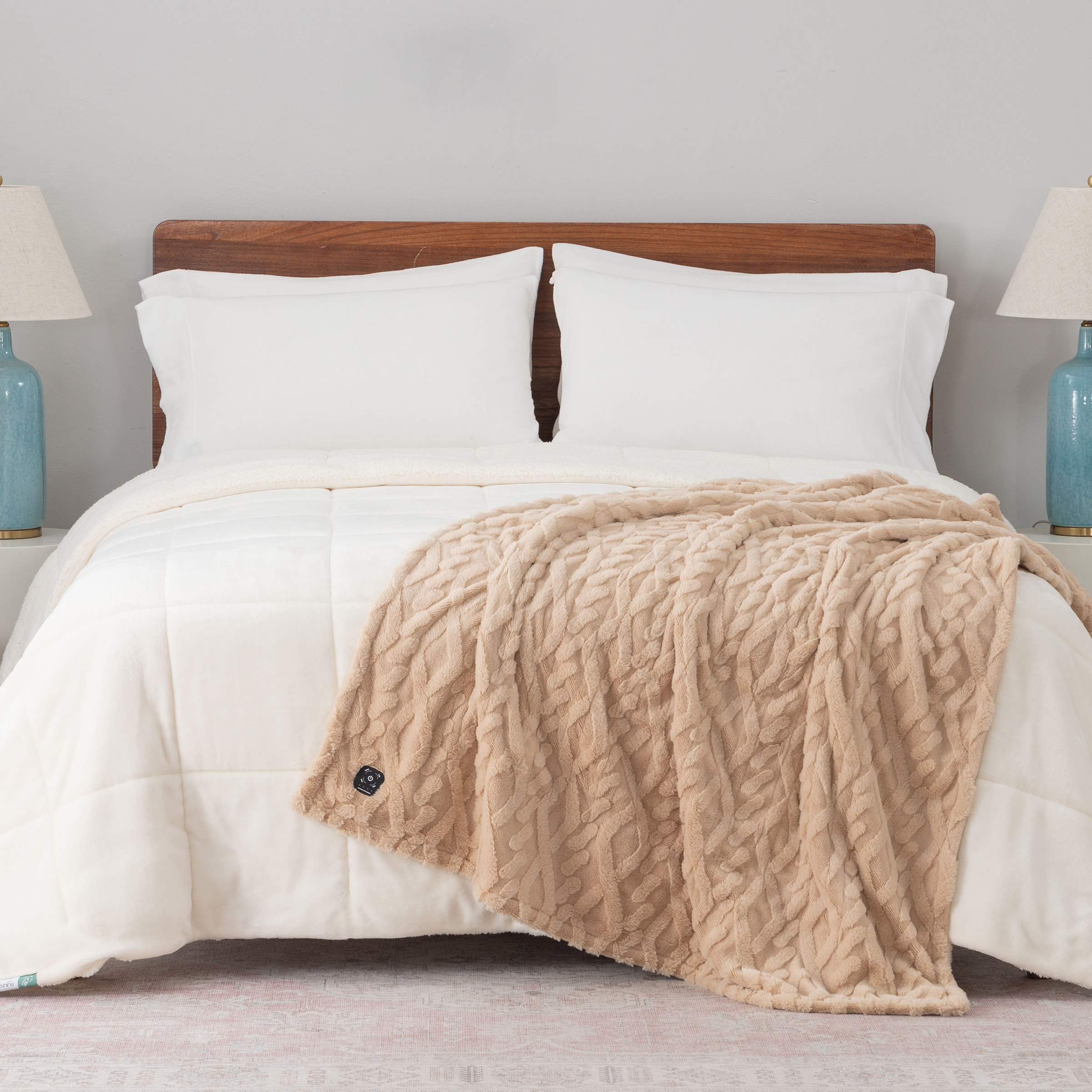 Enlarge Product Preview 2 Successfully Enriched by automation Job.