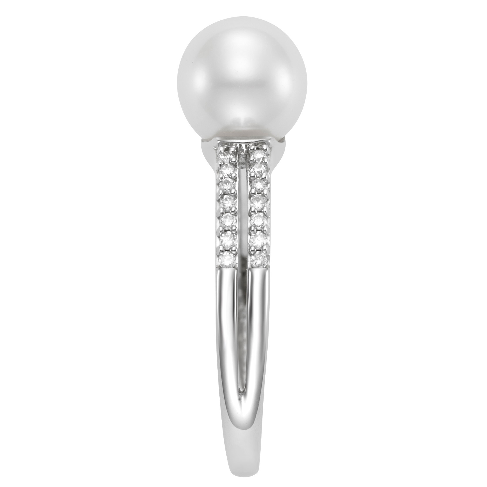 7.5 – 8.0 mm Cultured Freshwater Pearl and Diamond Ring (0.16 ctw