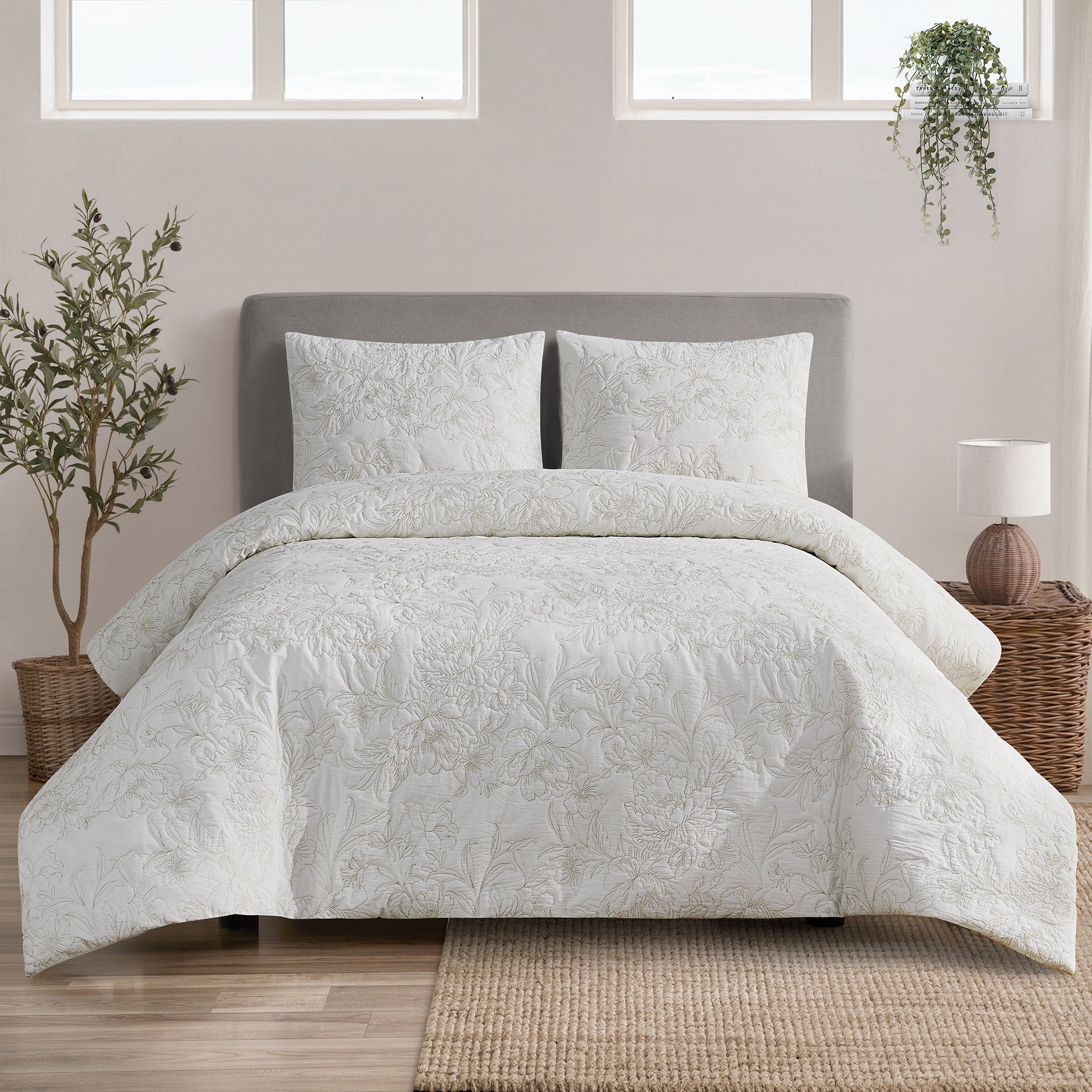 Blossom & Stitch Whitney 3-piece Comforter Set