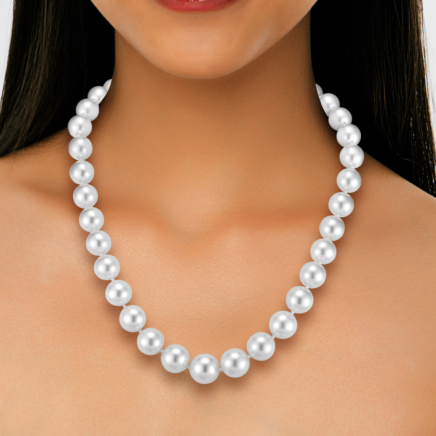South Sea Cultured 11-13.9mm Pearl Strand With 18kt White Gold