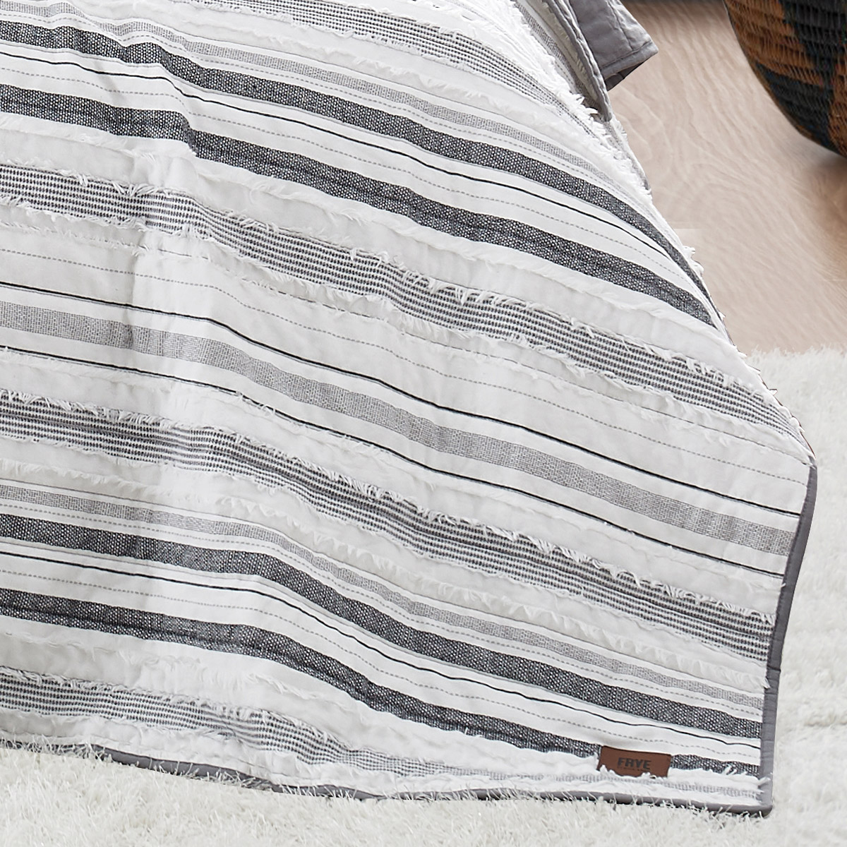 Enlarge Product Preview 2