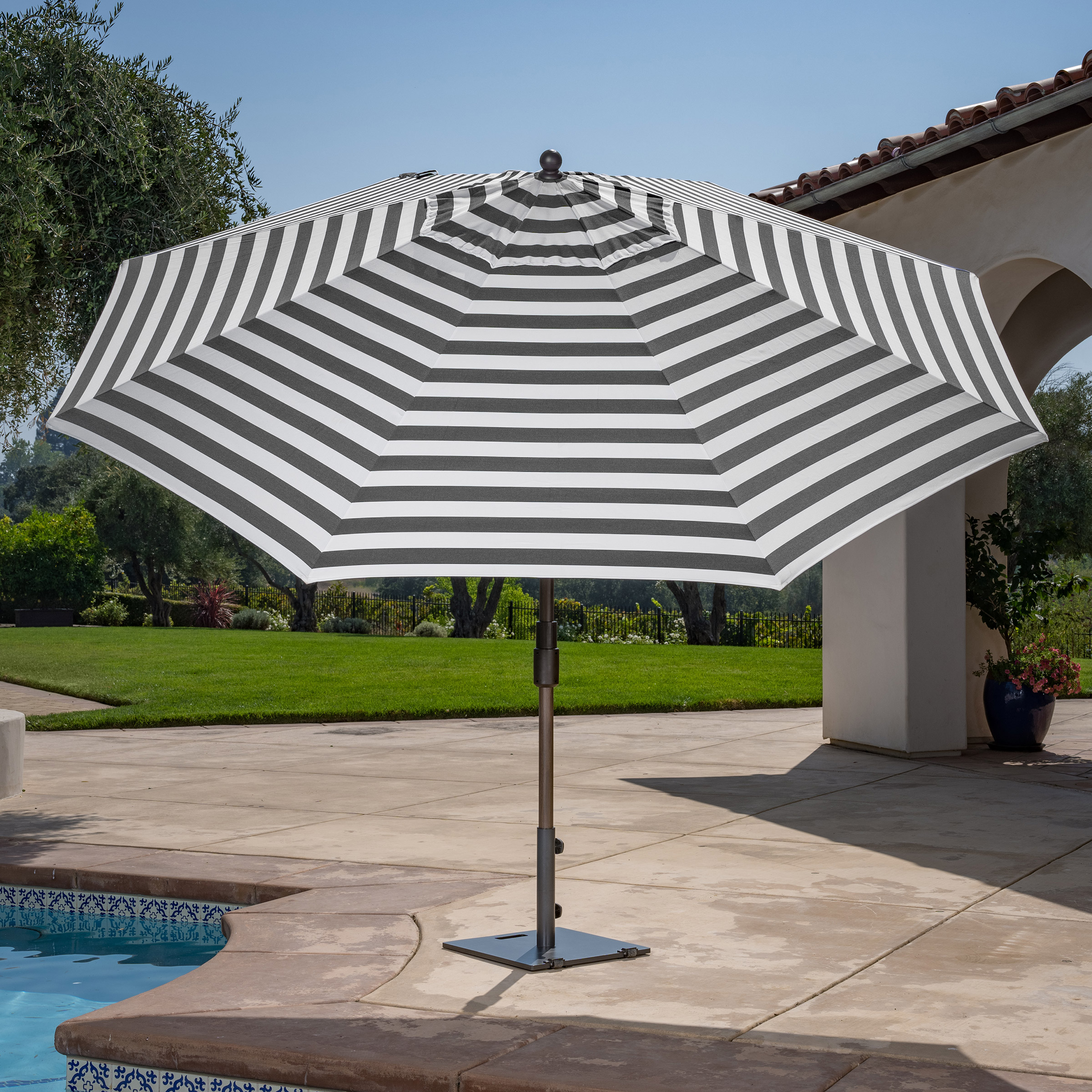 Enlarge Product Preview 2 Successfully Enriched by automation Job.