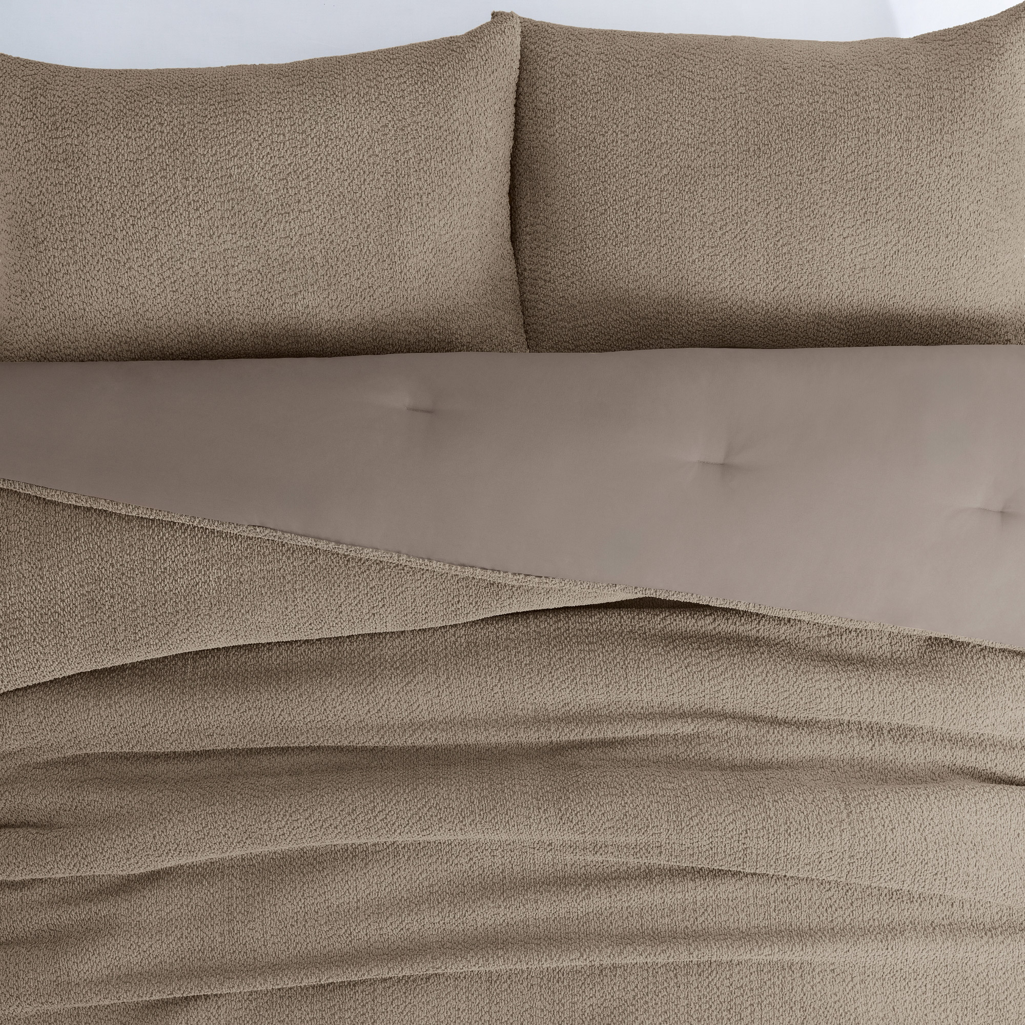 Enlarge Product Preview 3 Successfully Enriched by automation Job.