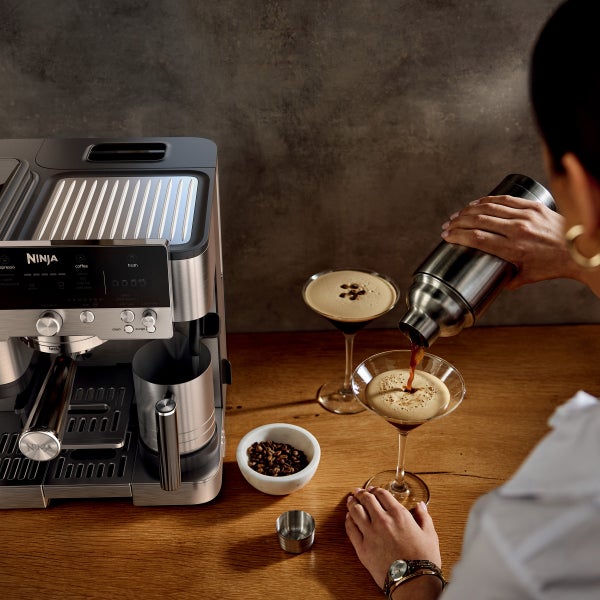 Ninja Luxe Café Premier Series 3-in-1 Espresso, Coffee and Ninja Luxe Café Premier Series 3-in-1 Espresso, Coffee and