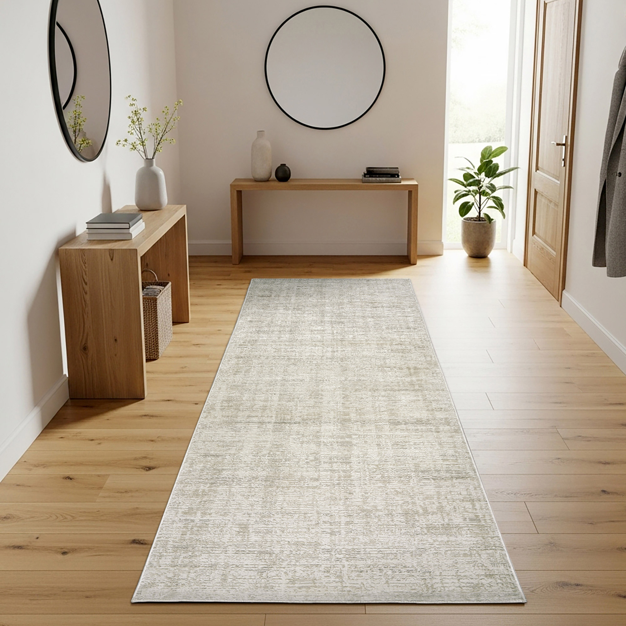 Sasha Runner, Dazie Ivory, 2'7