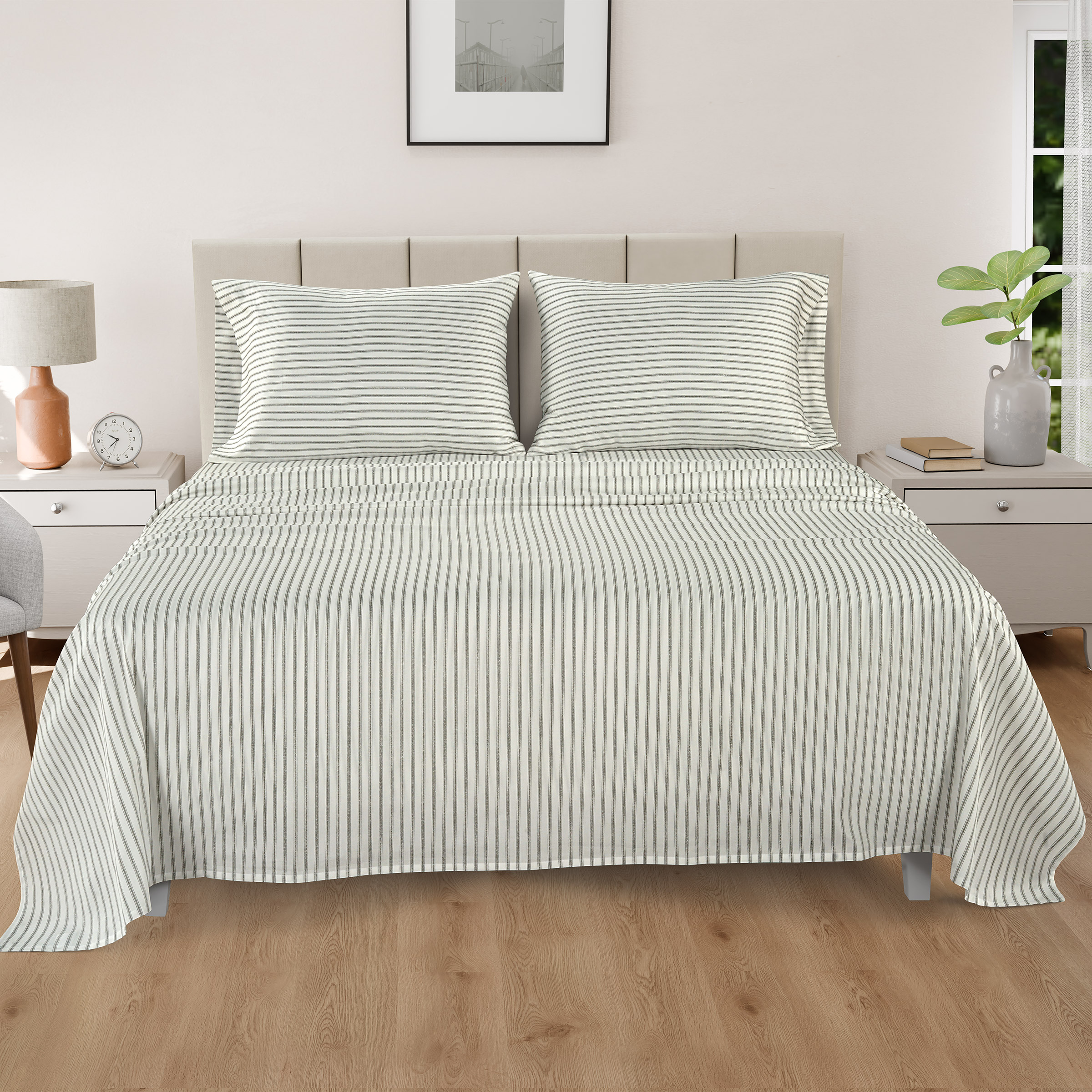 Enlarge Product Preview 2