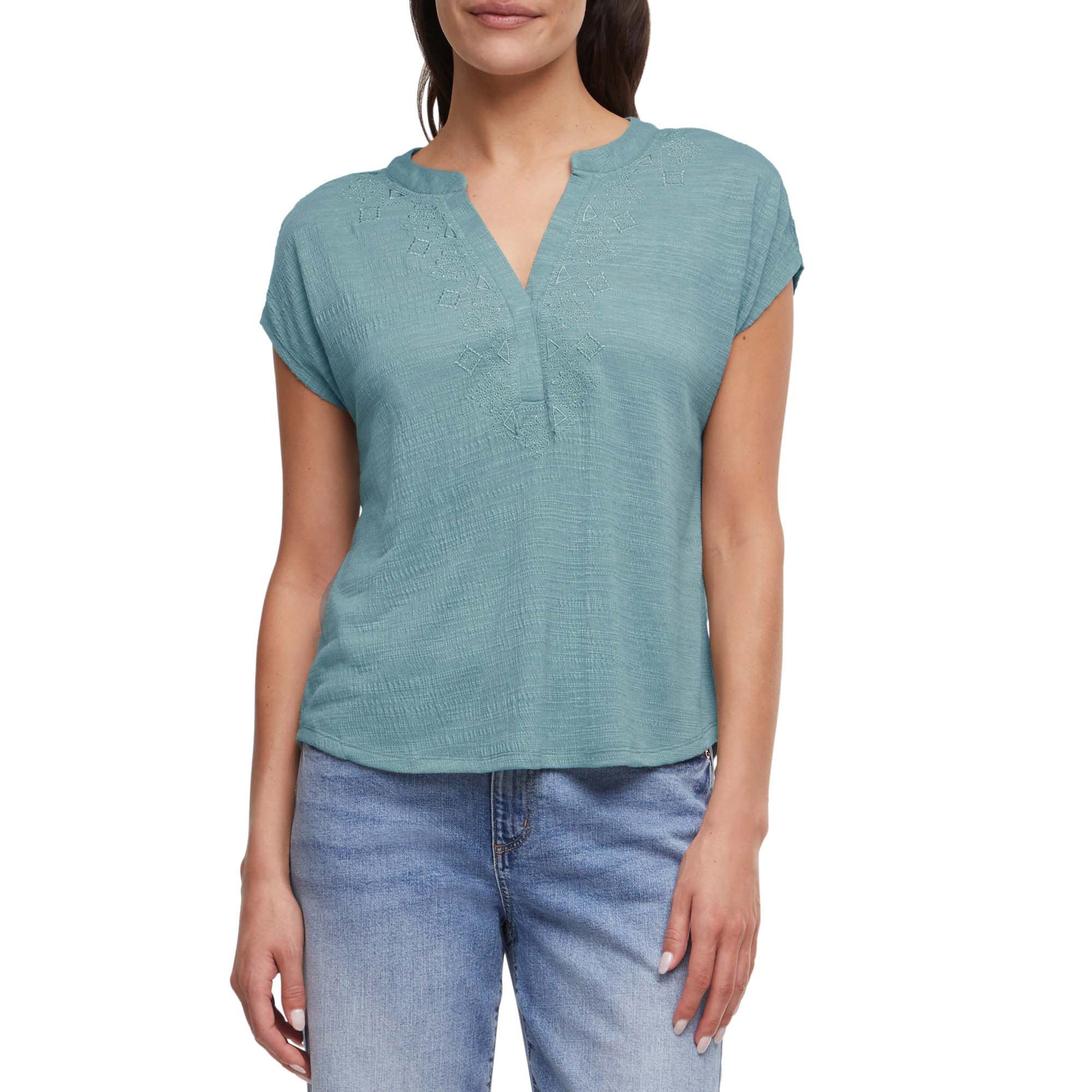 Orvis Women’s Textured Top Split V-Neck Embroidered Detail Relaxed Fit