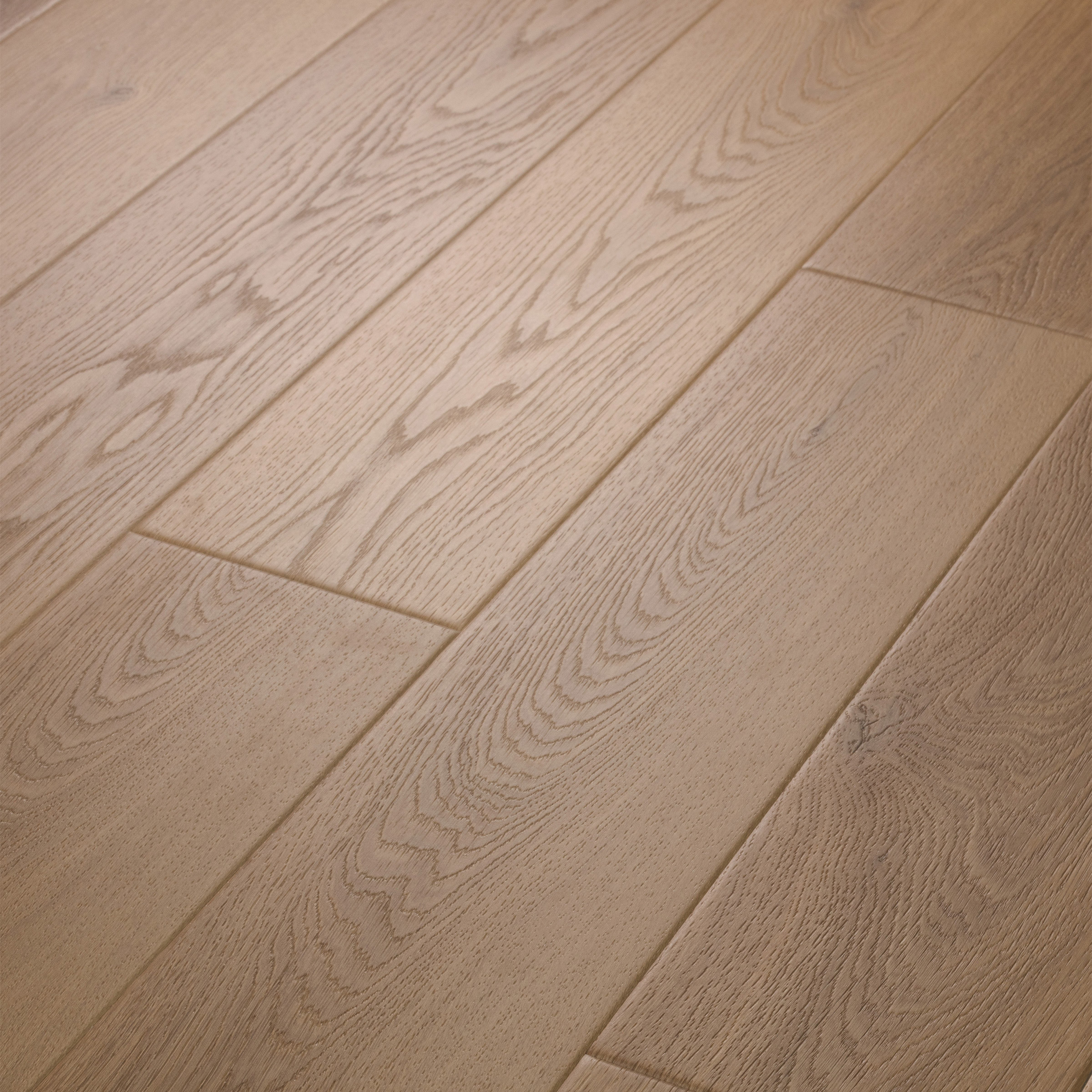 Enlarge Product Preview 2 Successfully Enriched by automation Job.