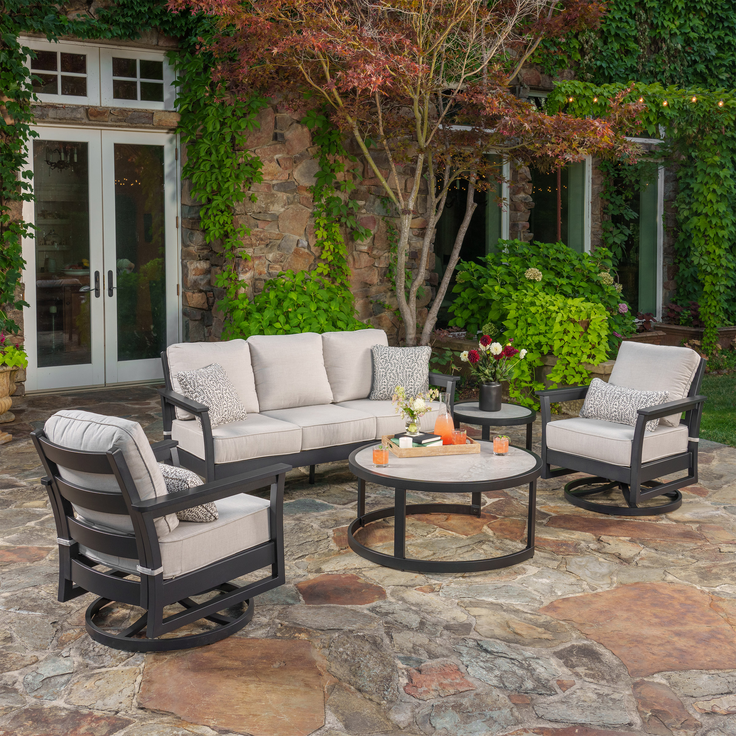 SunVilla Nichols 4-piece Outdoor Patio Seating Set | Costco