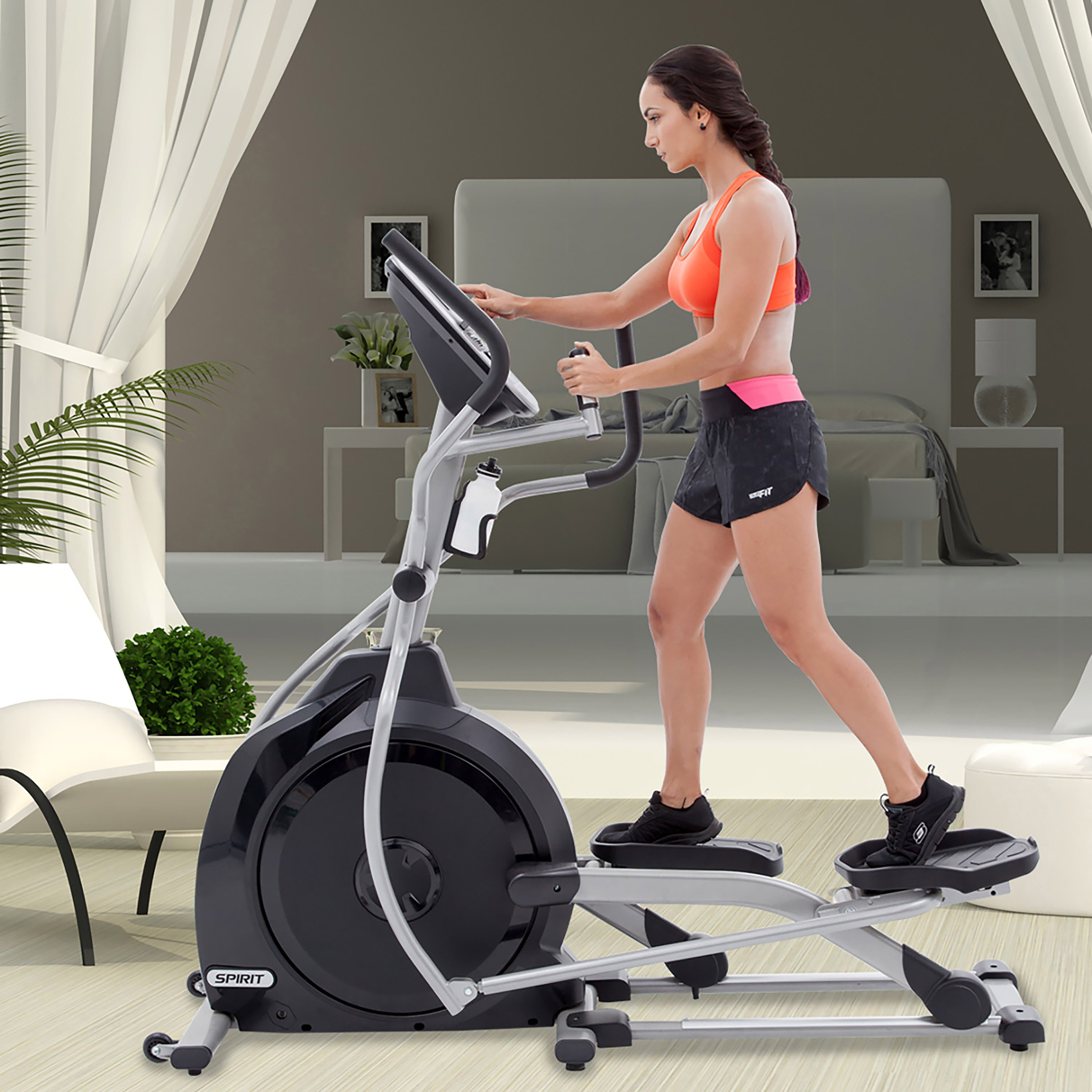 Spirit Fitness XE195 Elliptical Trainer