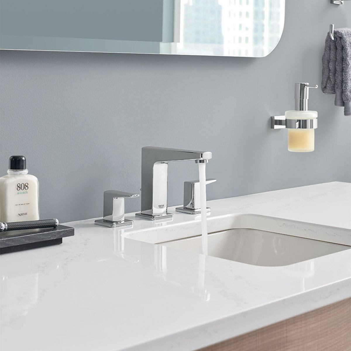Enlarge Product Preview 4