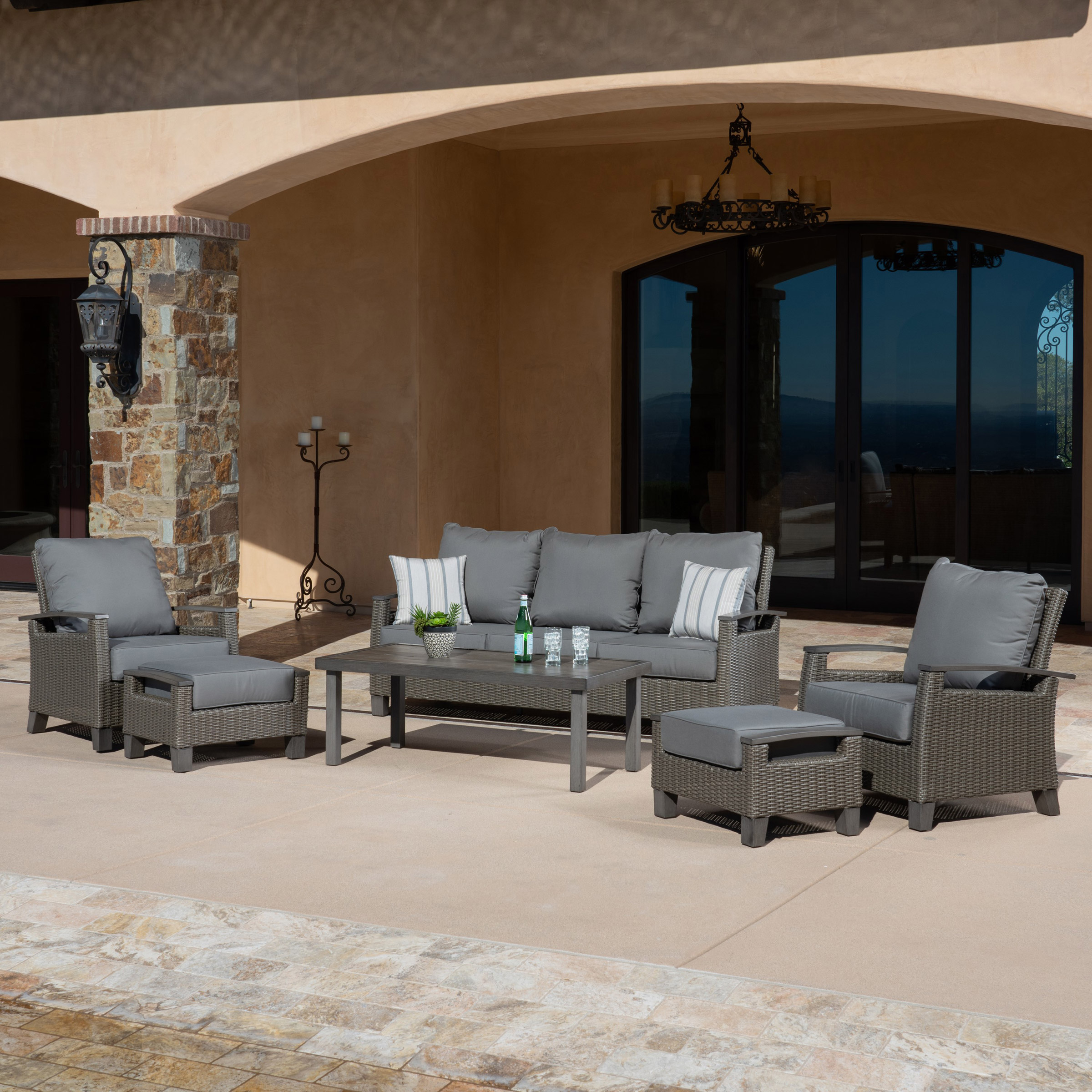 Grand Leisure Las Palmas 6-piece Outdoor Patio Seating Set