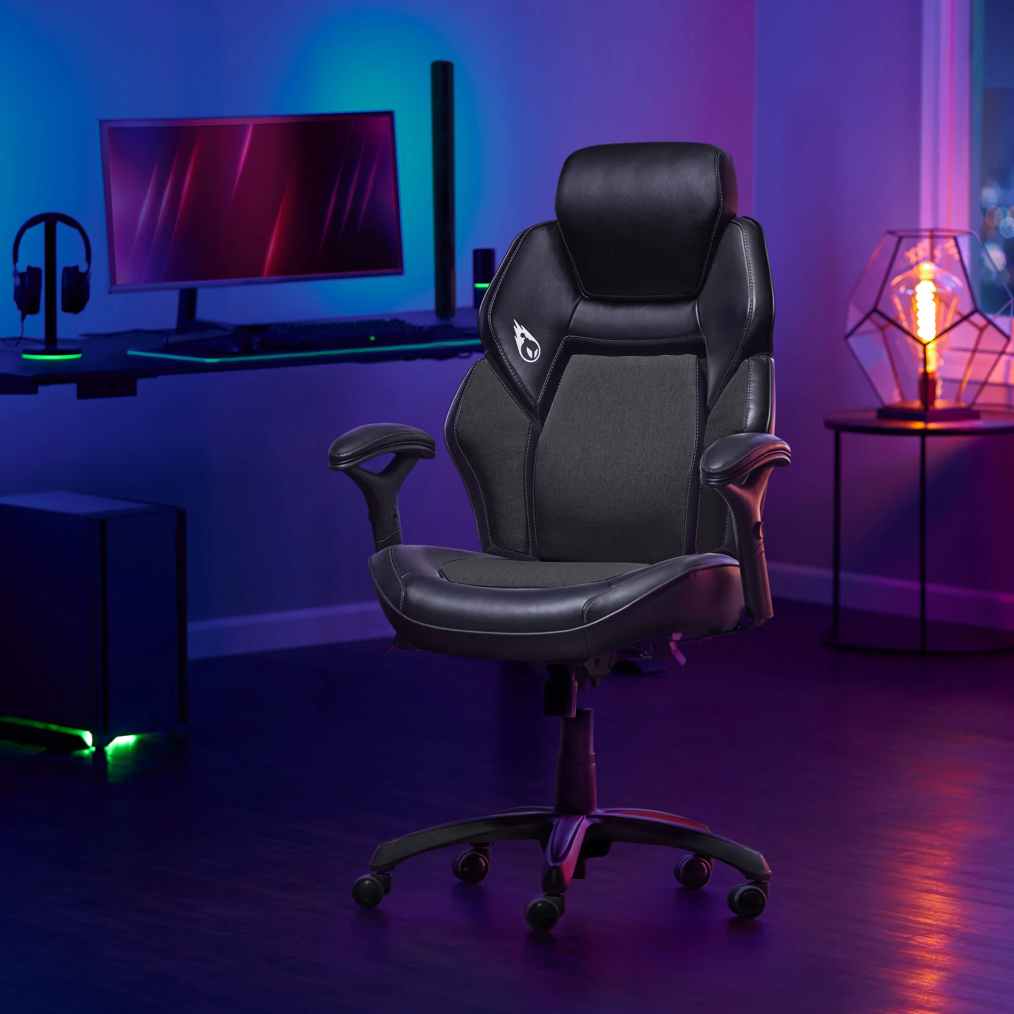 DPS Gaming 3D Insight Office Chair with Adjustable Headrest | Costco