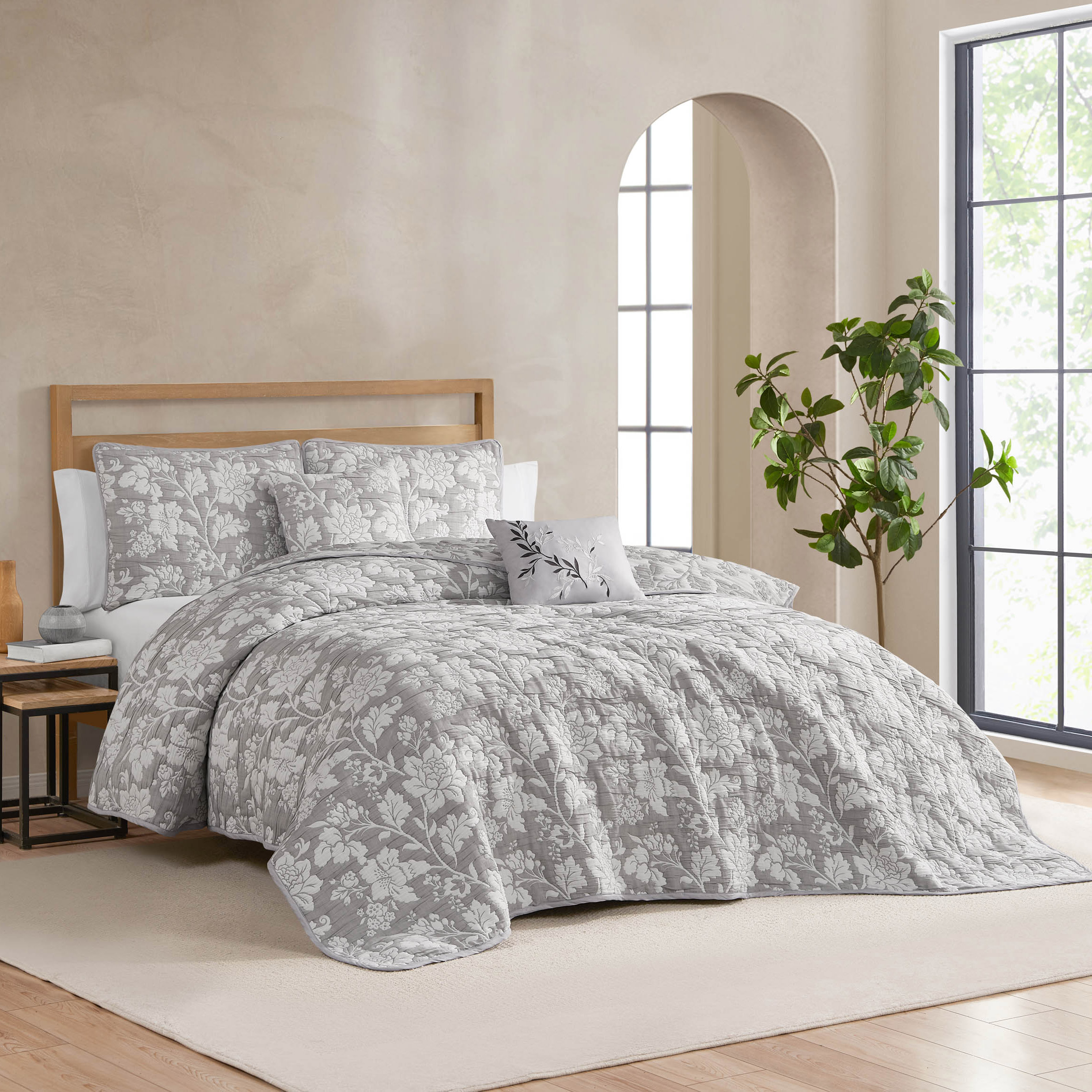 West Park Margueritte 5-piece Quilt Set