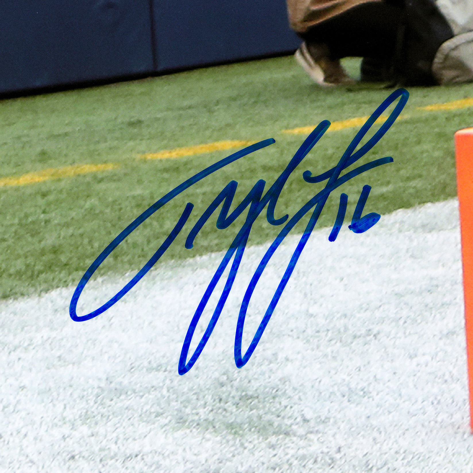 Enlarge Product Preview 3 Successfully Enriched by automation Job.