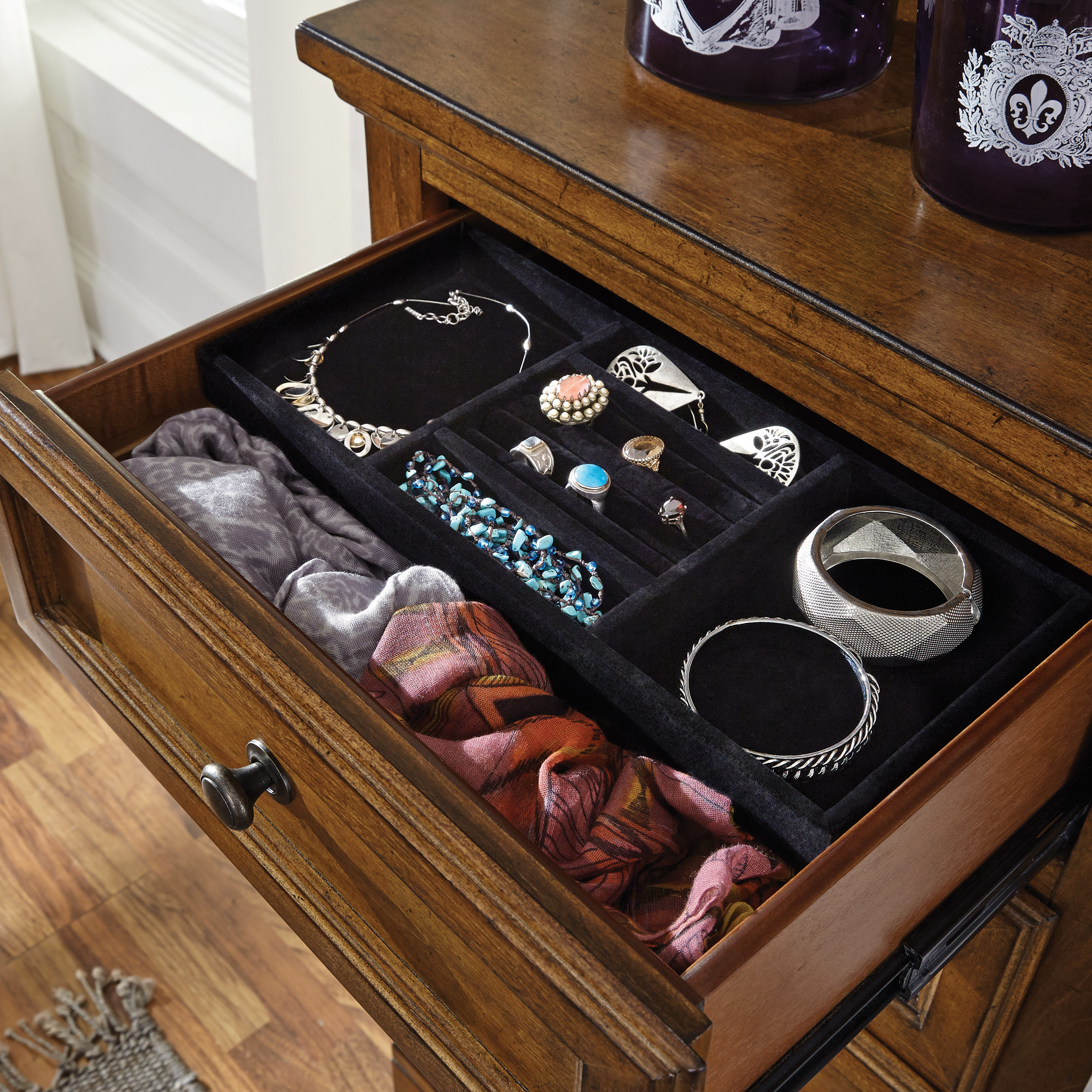 Enlarge Product Preview 2