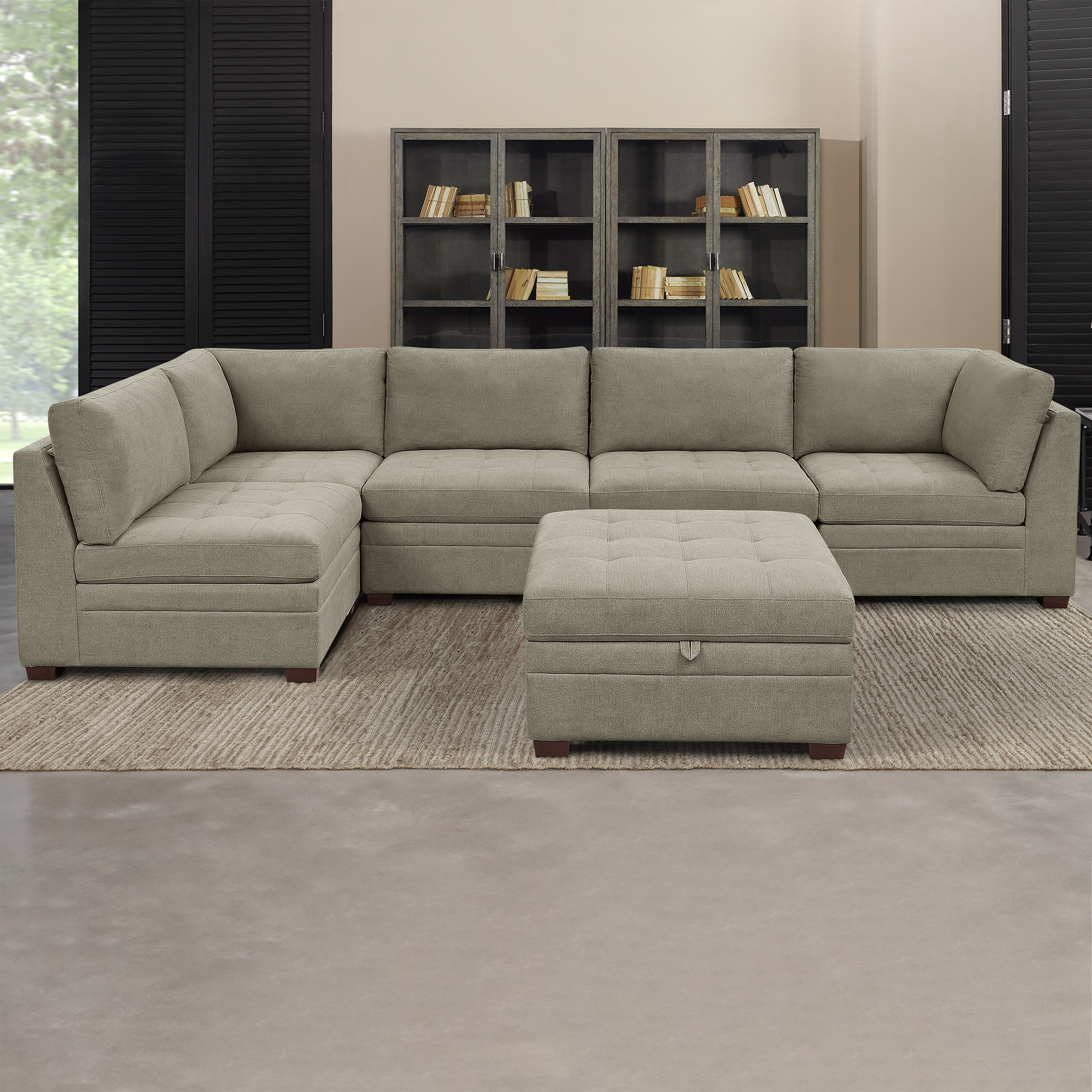 Thomasville Tisdale Tufted 6-piece Fabric Sectional with Storage Ottoman