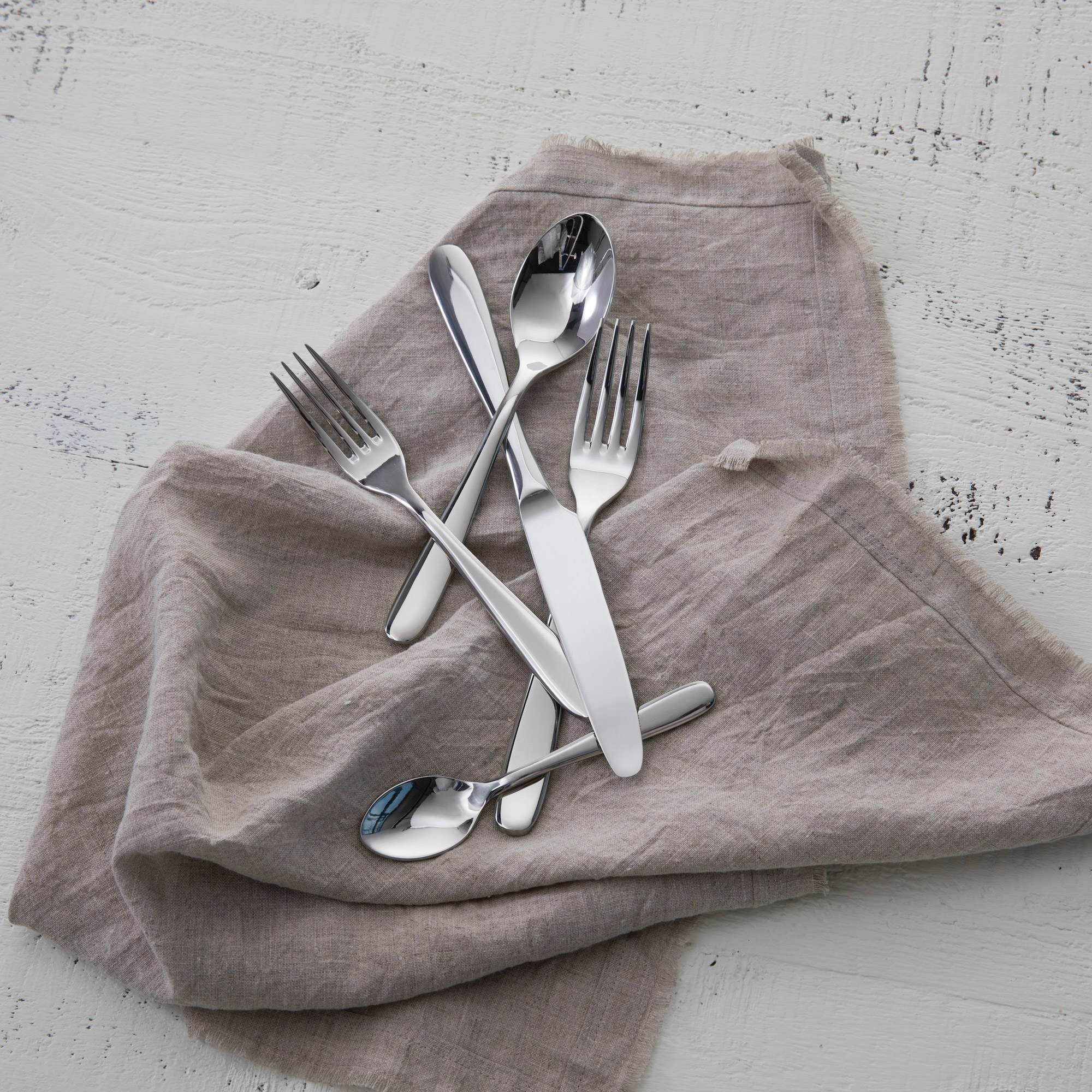 Fortessa Grand City 40-piece Flatware Set | Costco