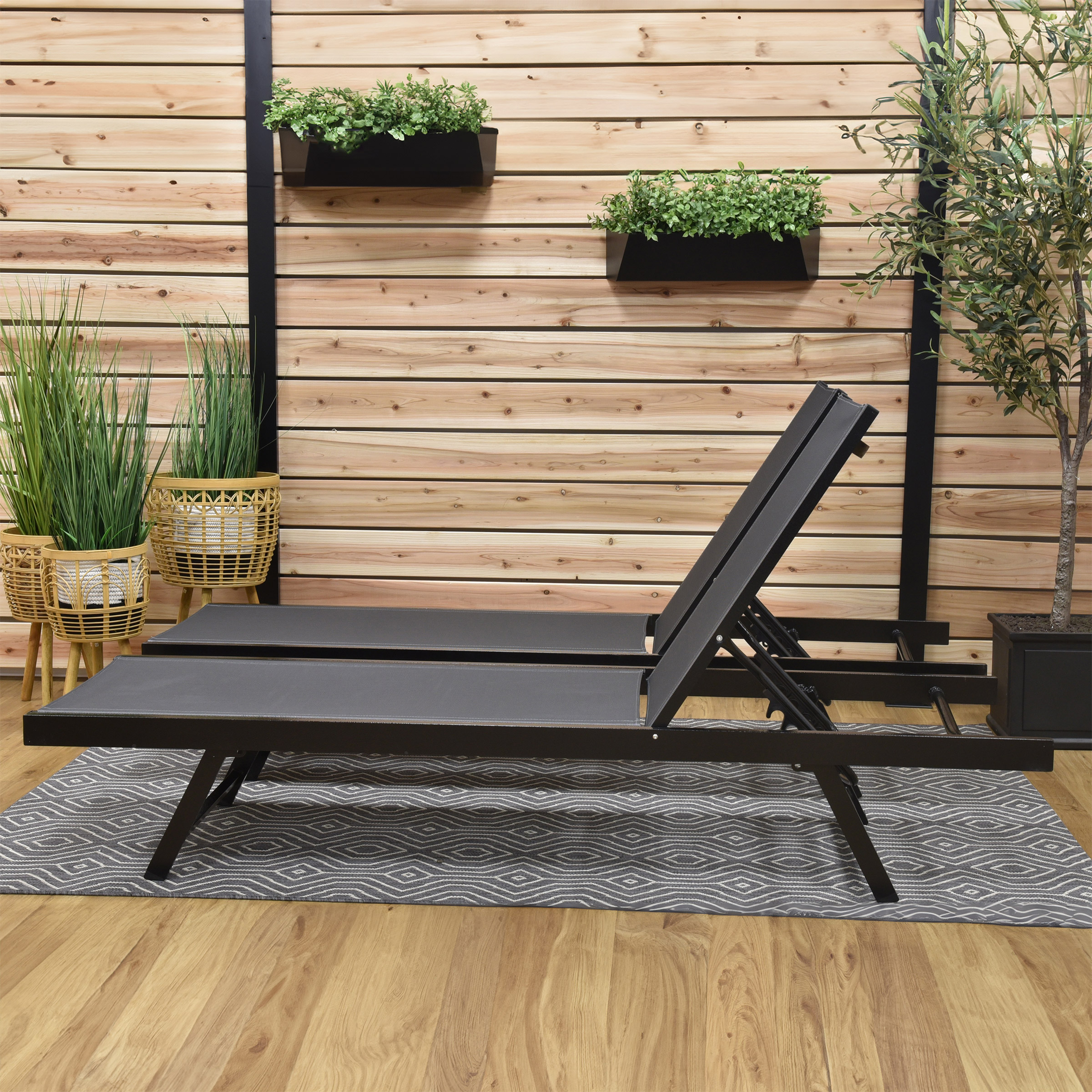 Enlarge Product Preview 4