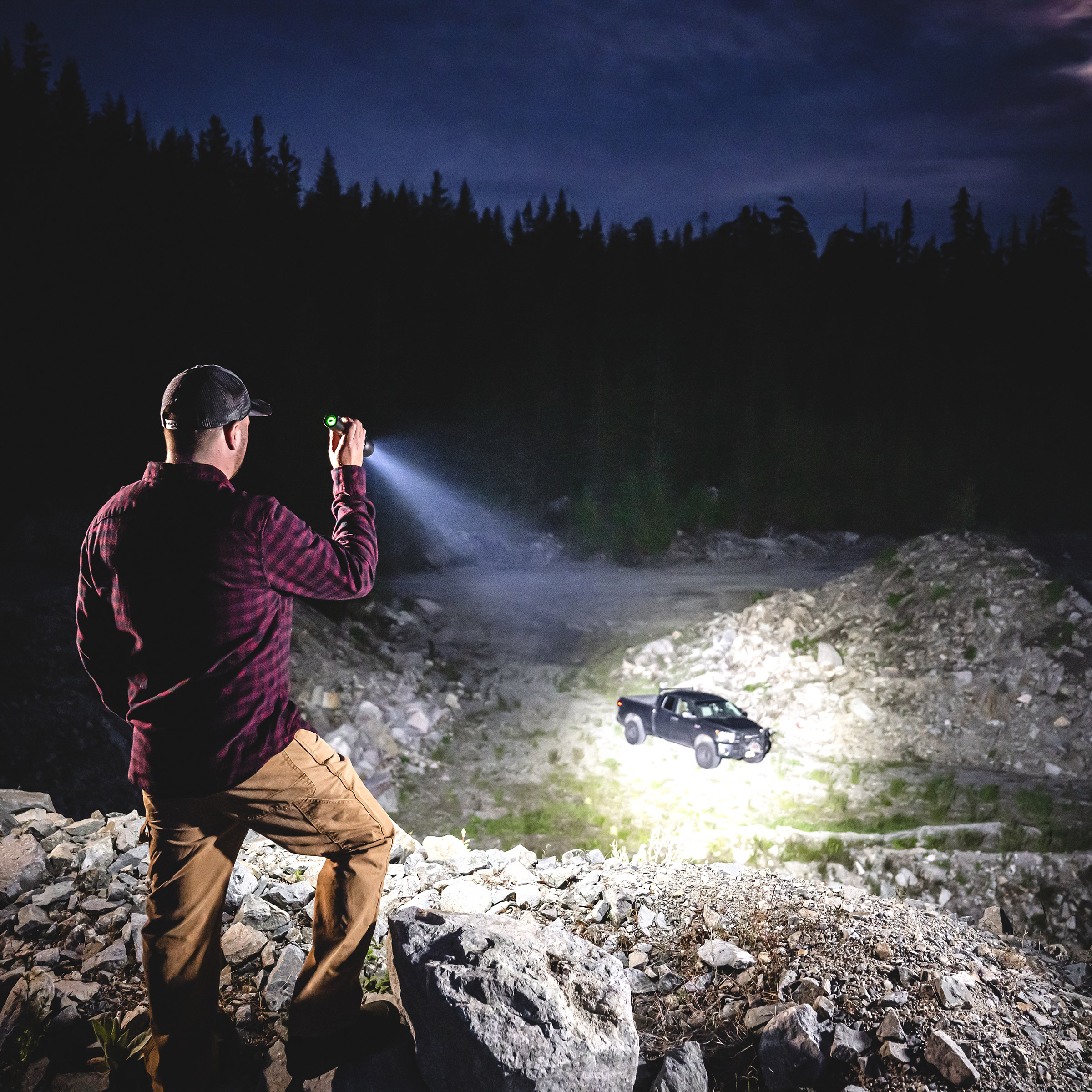 Coast XP46R 8000L Rechargeable Flashlight | Costco