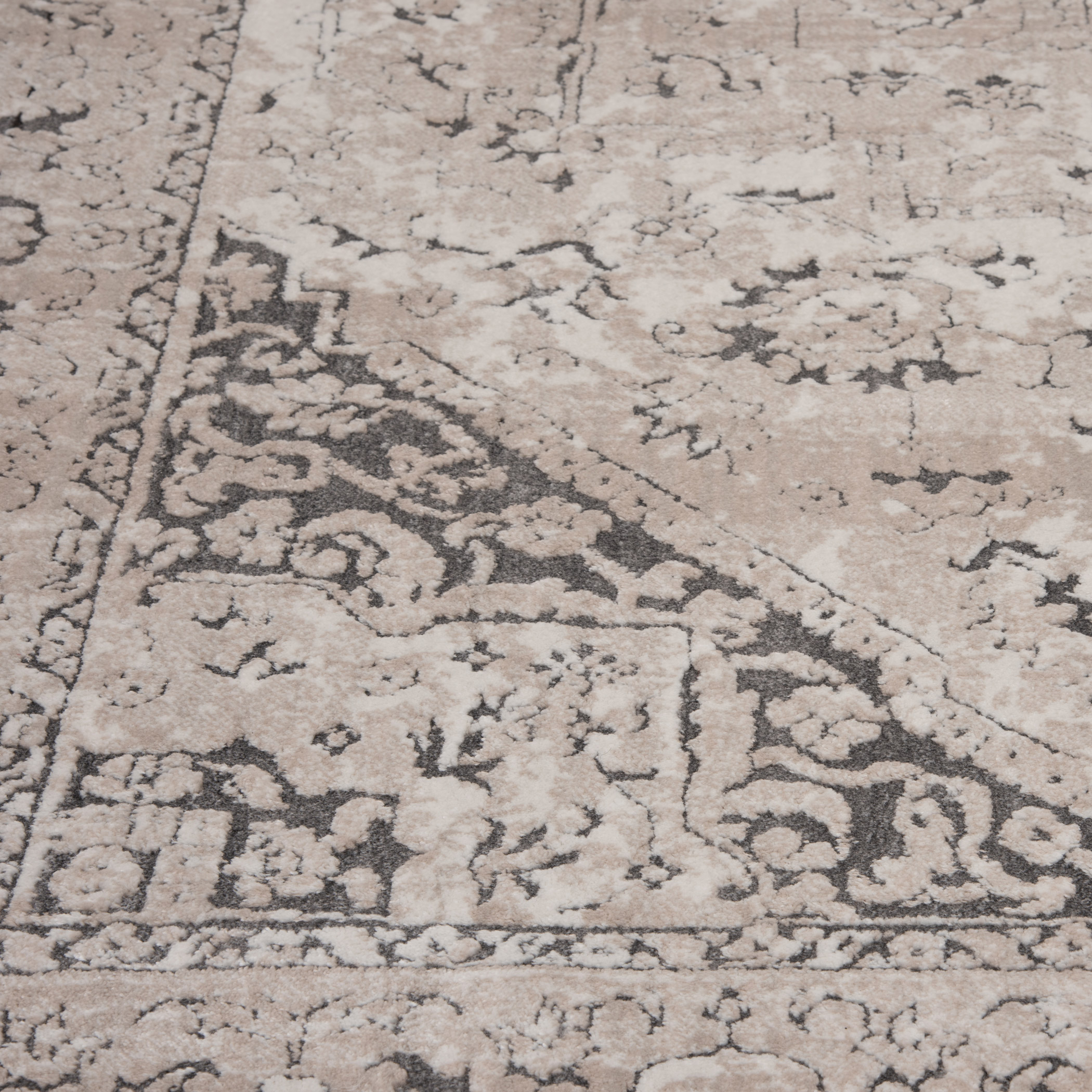 Enlarge Product Preview 3