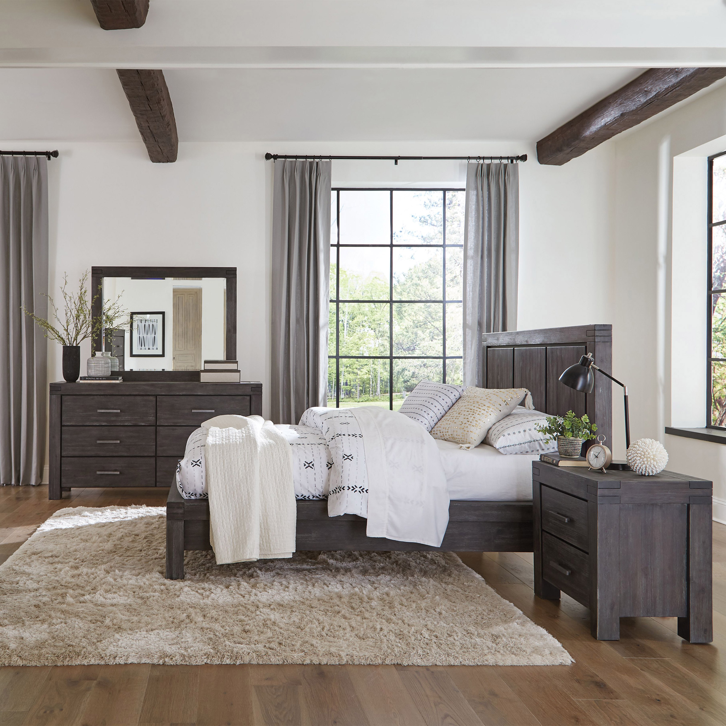 Mellina California King Bedroom Collection in Gray
