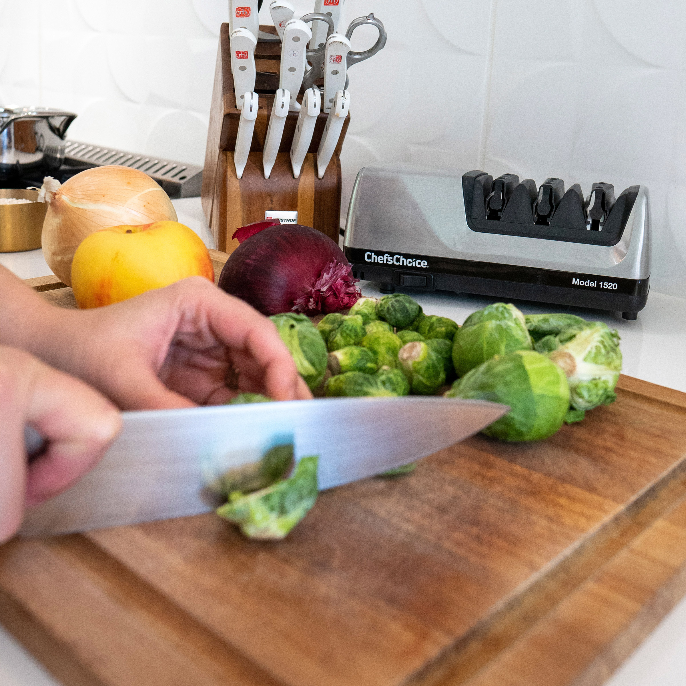 Chef'sChoice Model 1520 Electric Knife Sharpener | Costco