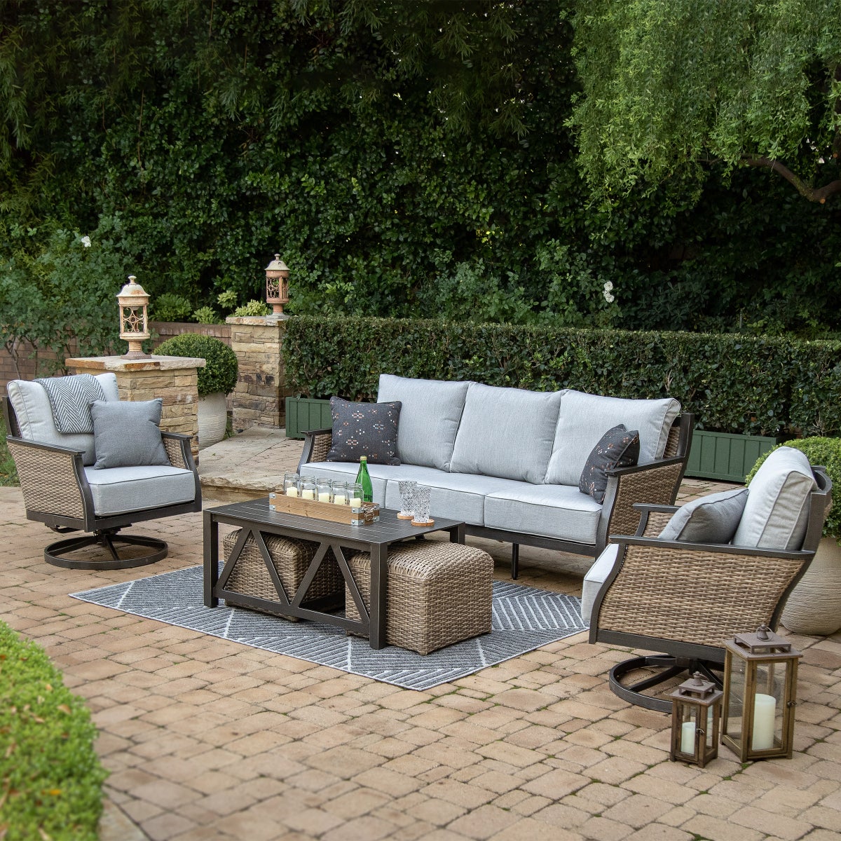 Holbrook 6-piece Conversation Outdoor Patio Set | Costco Holbrook 6-piece Conversation Outdoor Patio Set | Costco