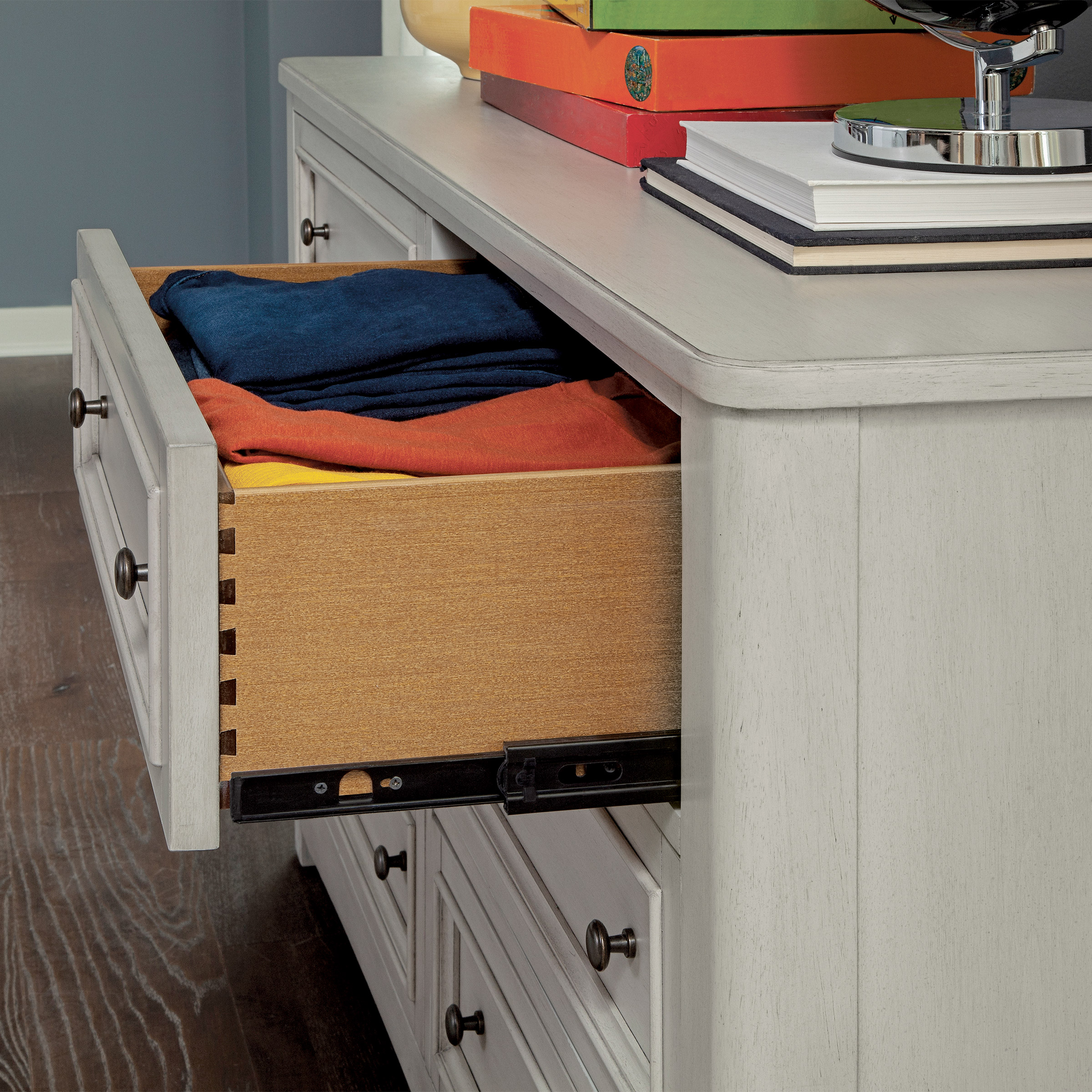 Enlarge Product Preview 4