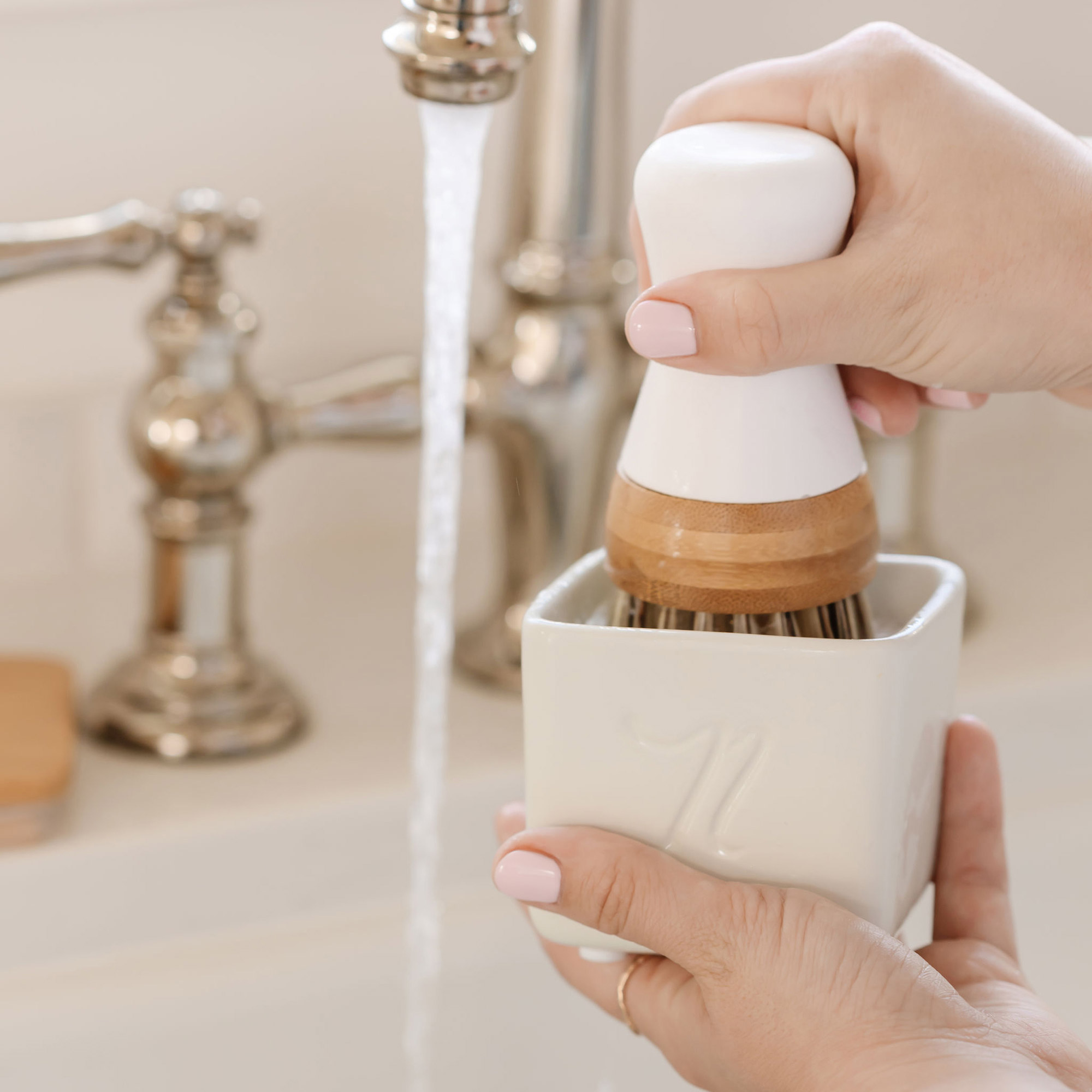 Enlarge Product Preview 4