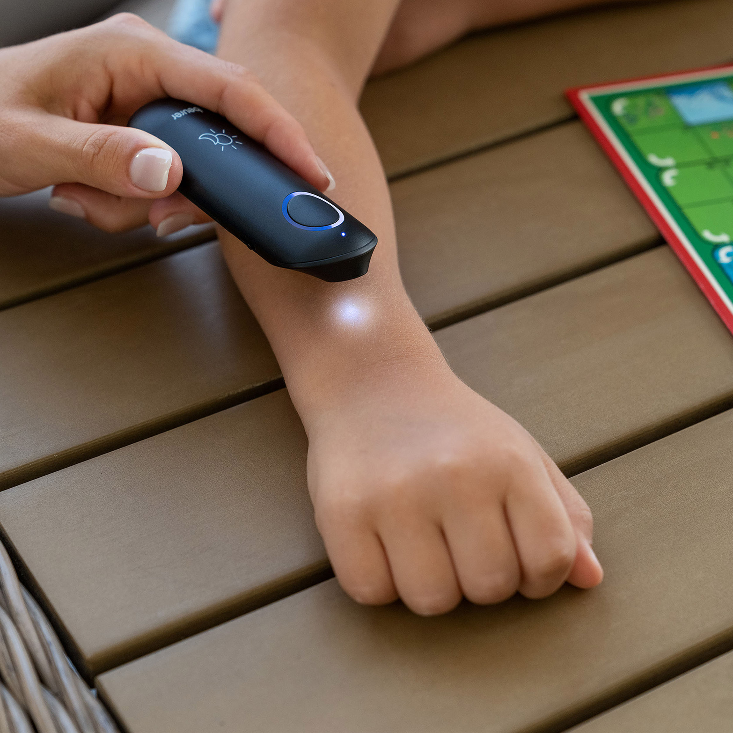 Beurer BR90 Insect Bite Healer with Light, Chemical-Free Bug Bite ...
