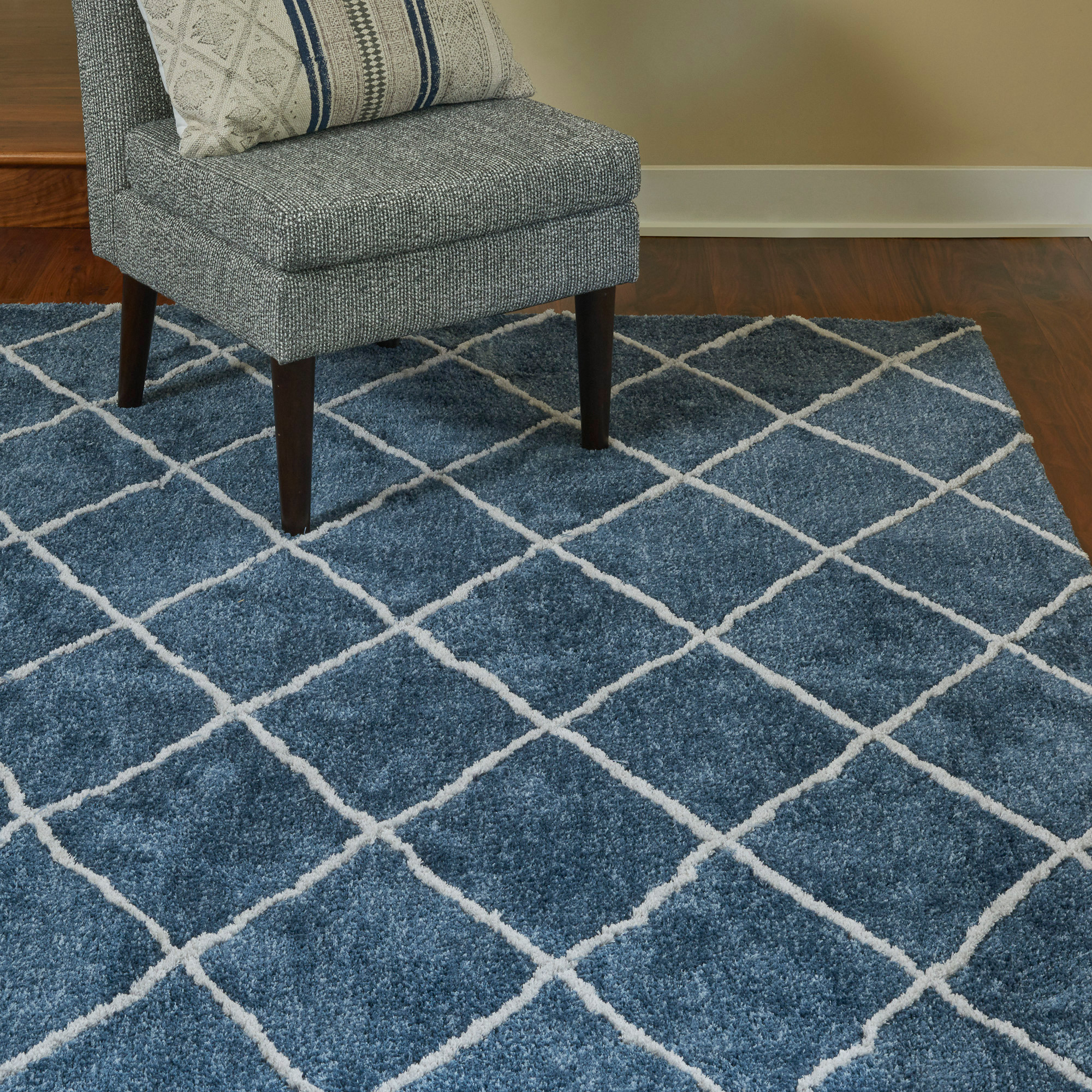 Enlarge Product Preview 2