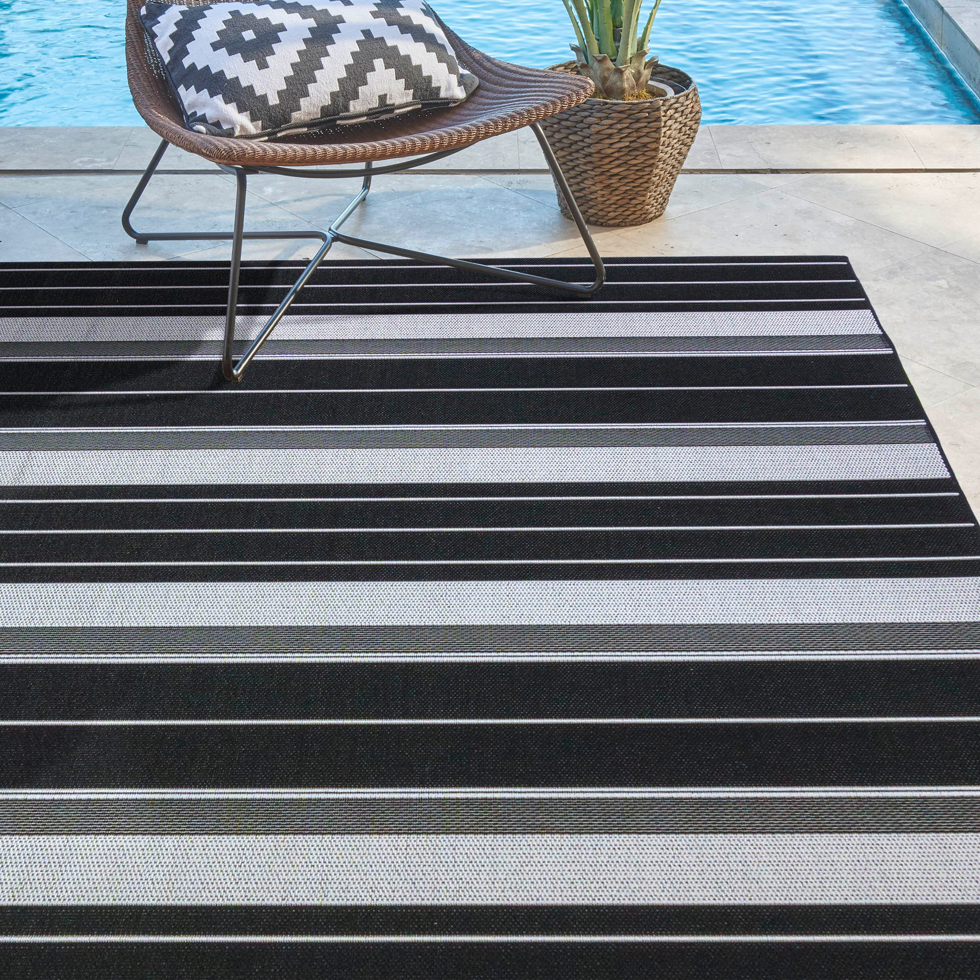 Enlarge Product Preview 2