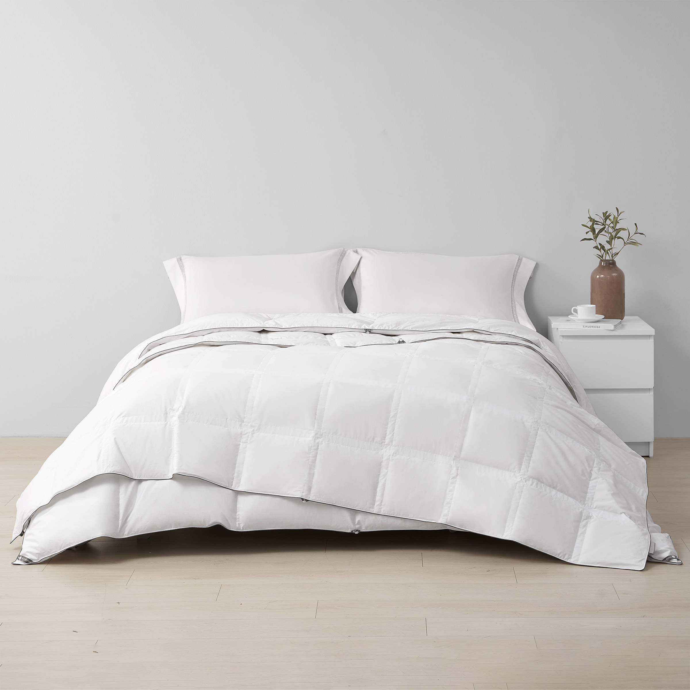 Hotel Grand 3-in-1 White Down Comforter