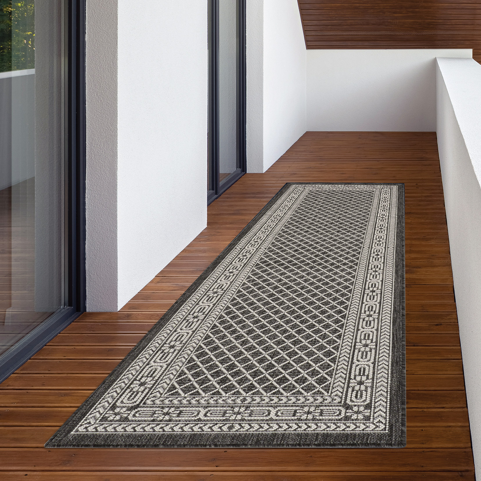 Nourison Garden Spring Indoor/Outdoor Rug Collection  Meadow Black