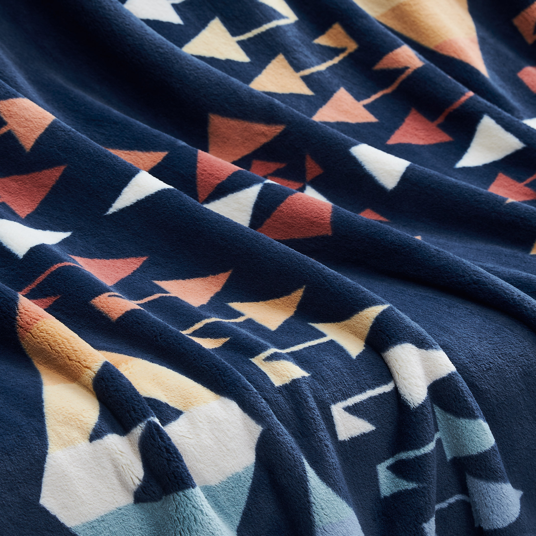 Enlarge Product Preview 2 Automation Job: Item Number not available in CMC.