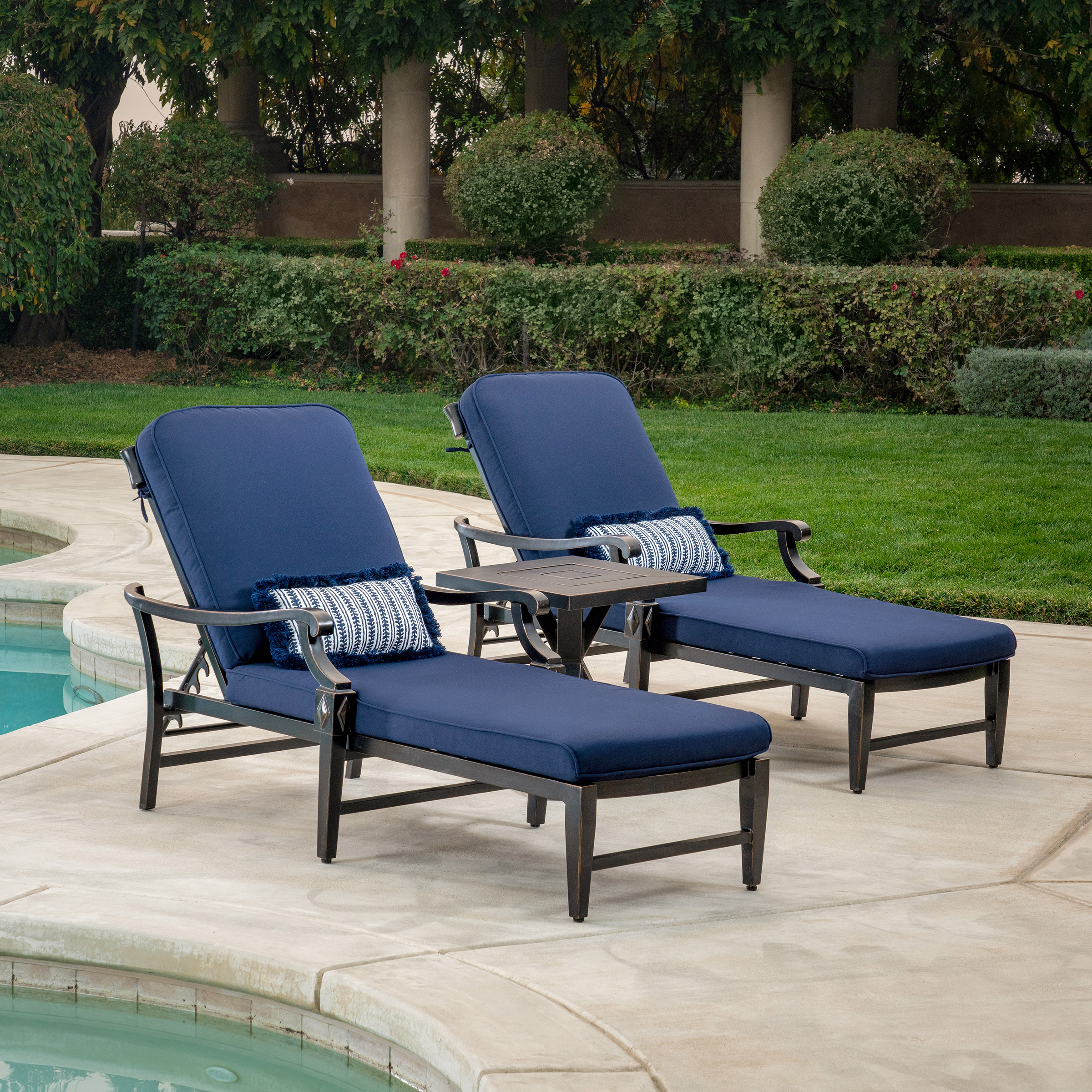 Enlarge Product Preview 3