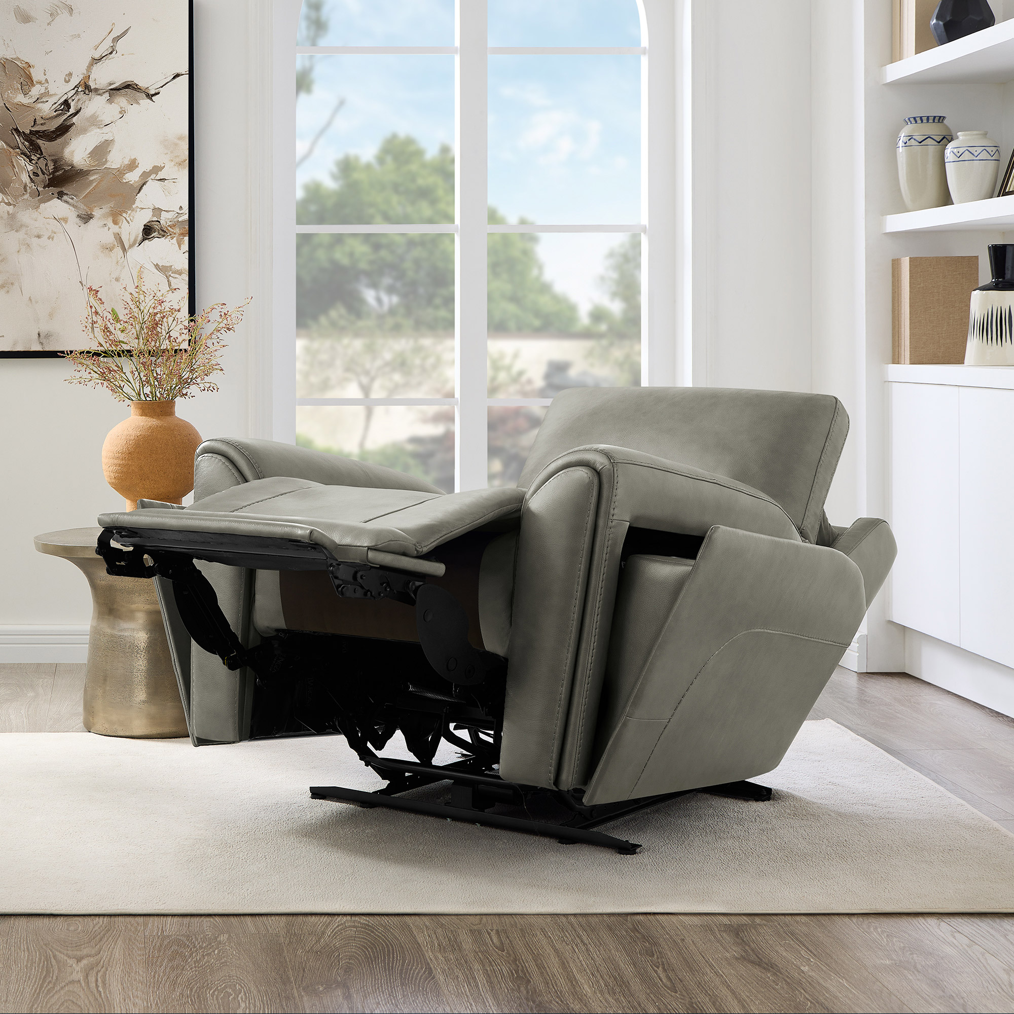 Barcalounger Hollis Leather Zero Gravity Power Recliner with Power
