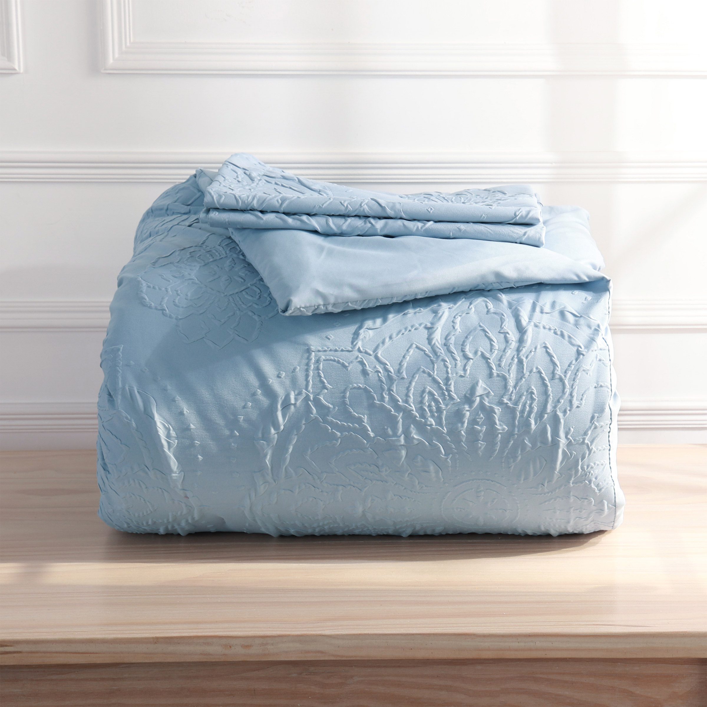 Enlarge Product Preview 3