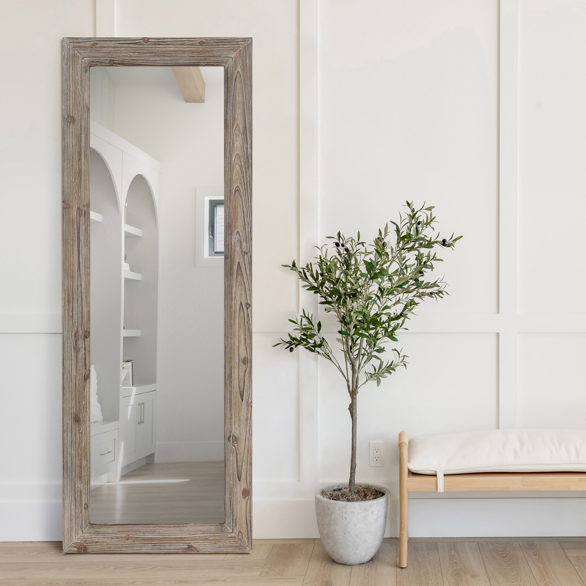 Enlarge Product Preview 3 Successfully Enriched by automation Job.