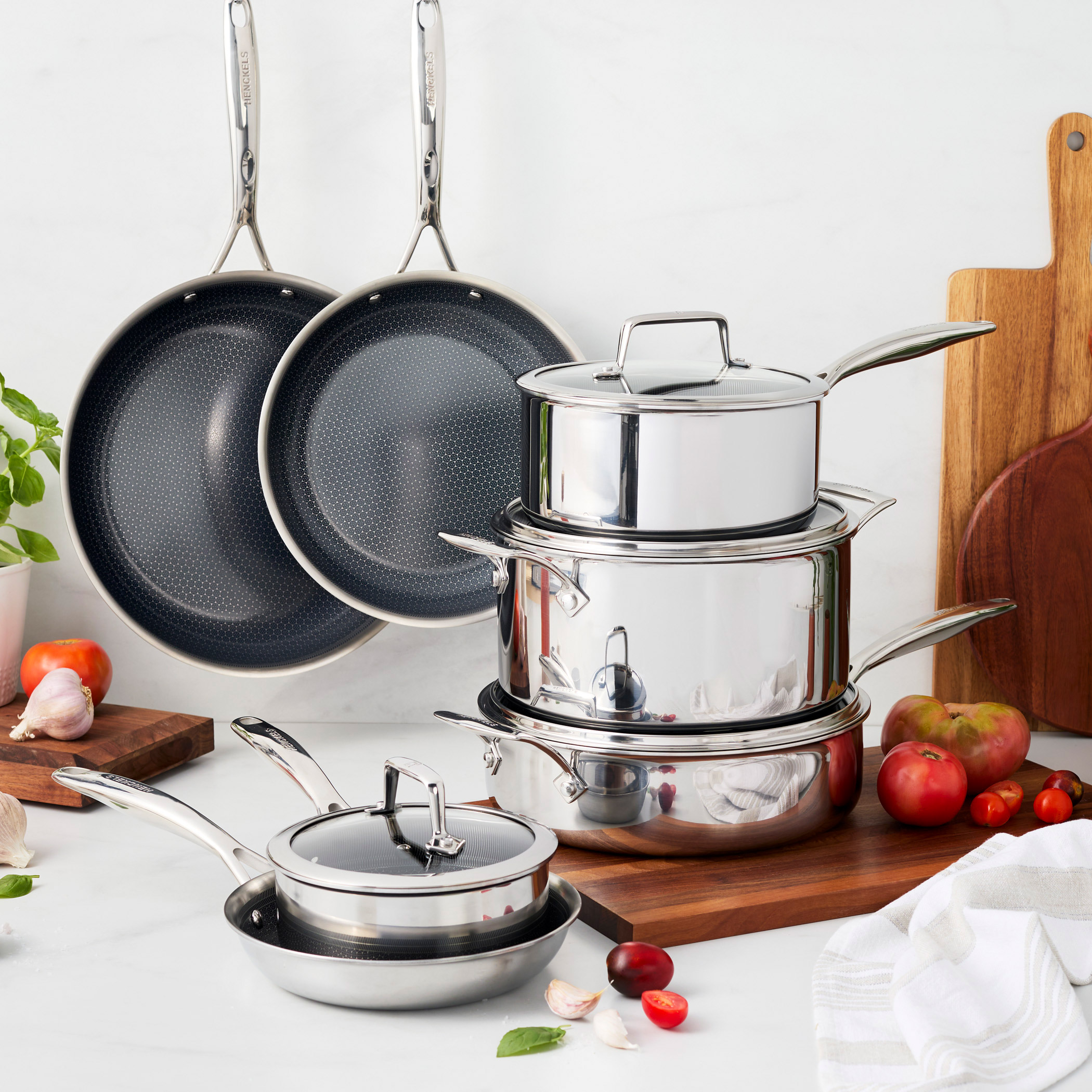 Henckels Paradigm Ceramic 11-piece Cookware Set | Costco